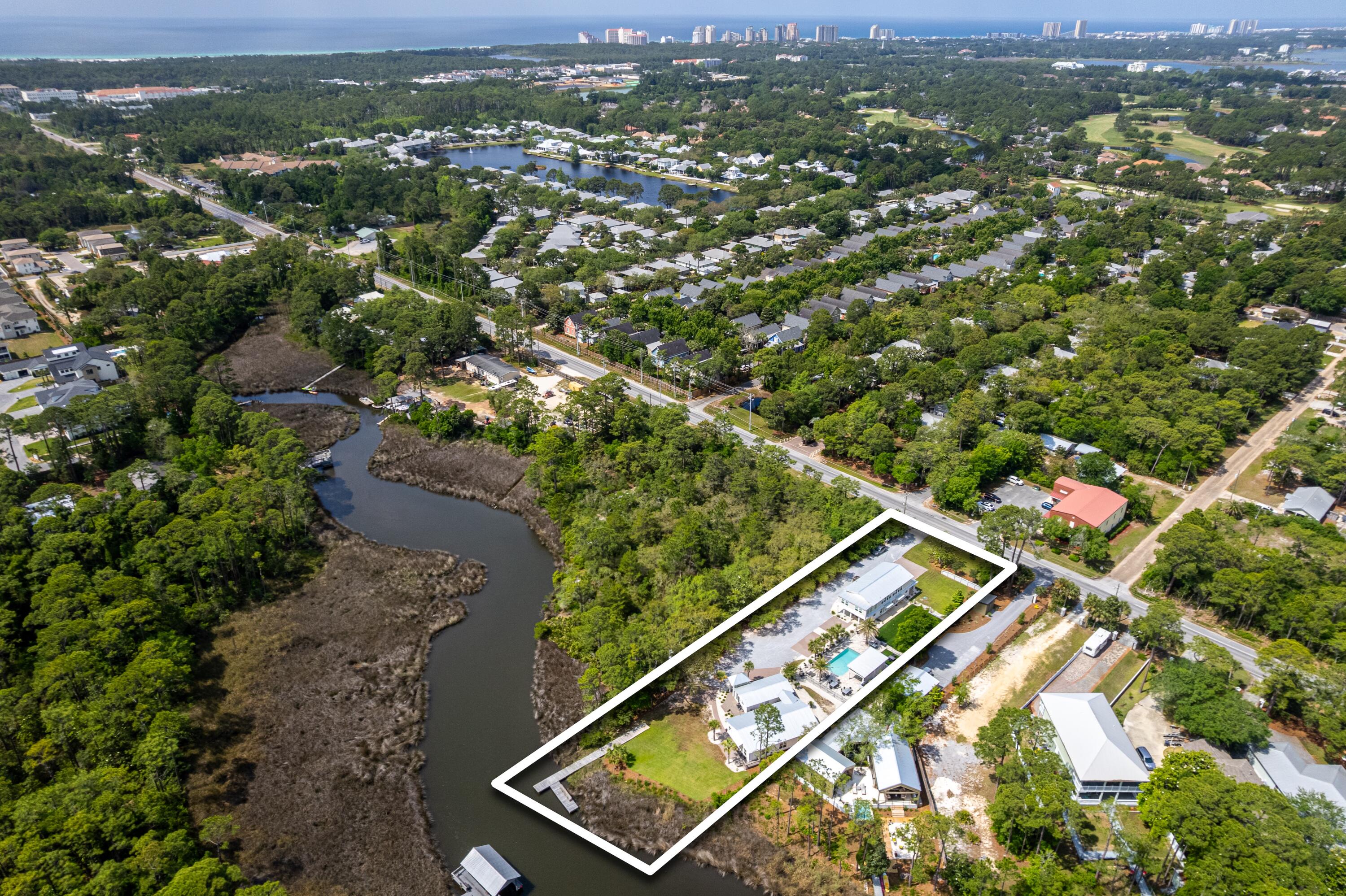 MACK BAYOU ESTATES - Residential