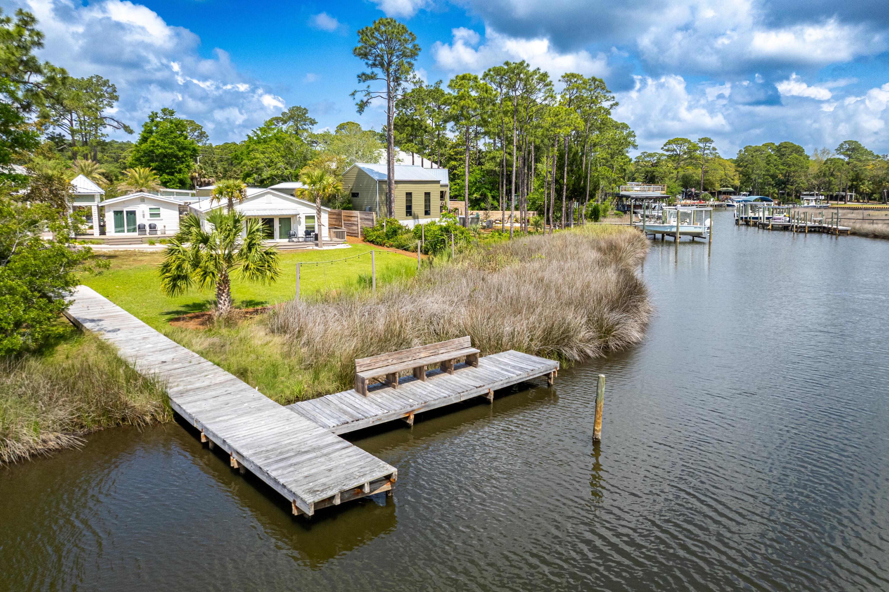 MACK BAYOU ESTATES - Residential