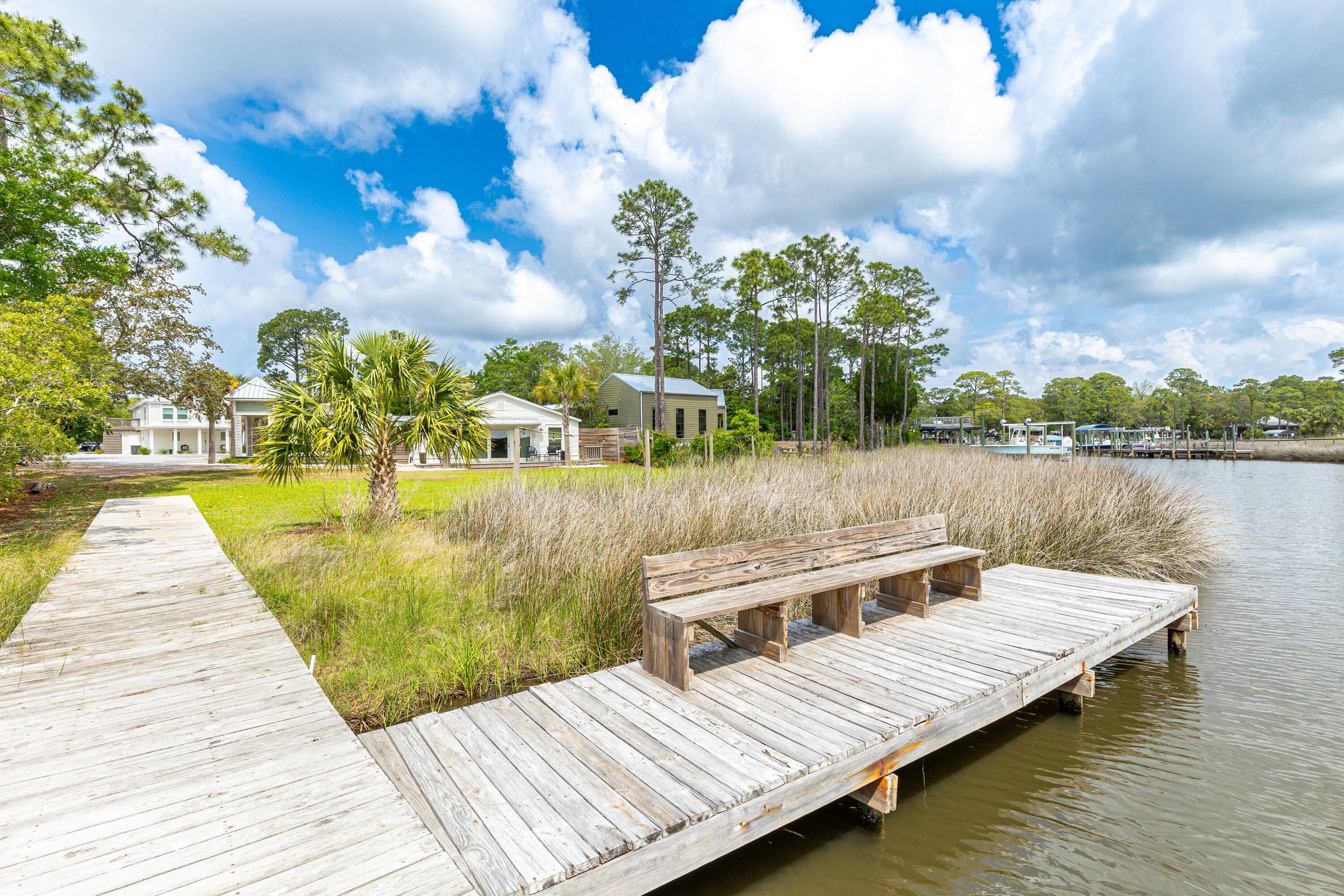 MACK BAYOU ESTATES - Residential