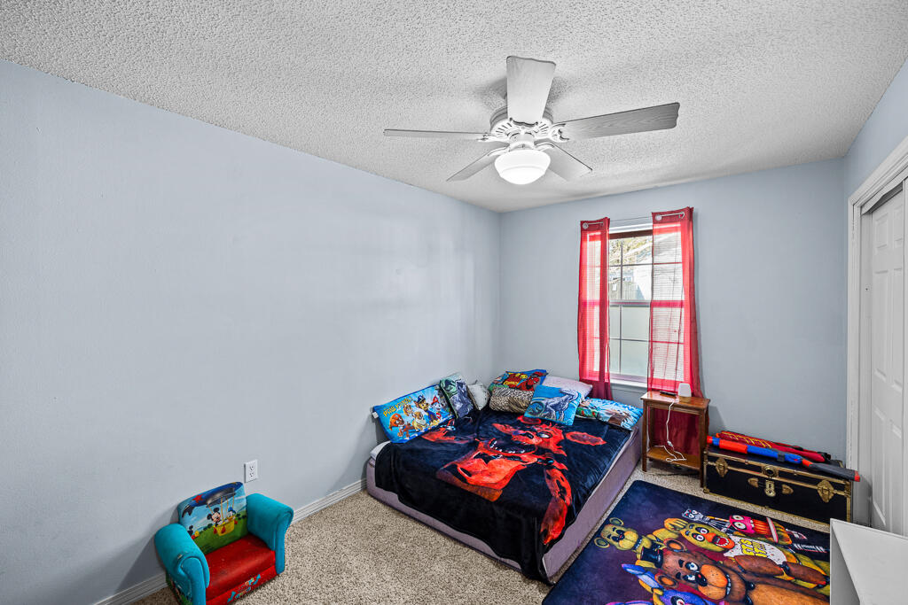 NORTHVIEW ESTATES 3RD ADDN - Residential