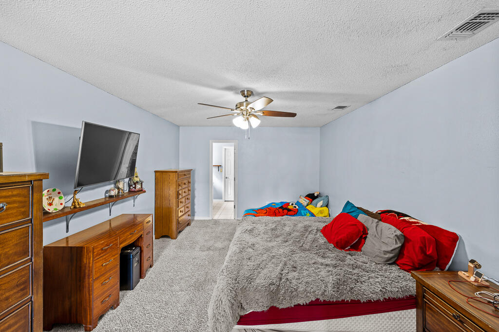 NORTHVIEW ESTATES 3RD ADDN - Residential