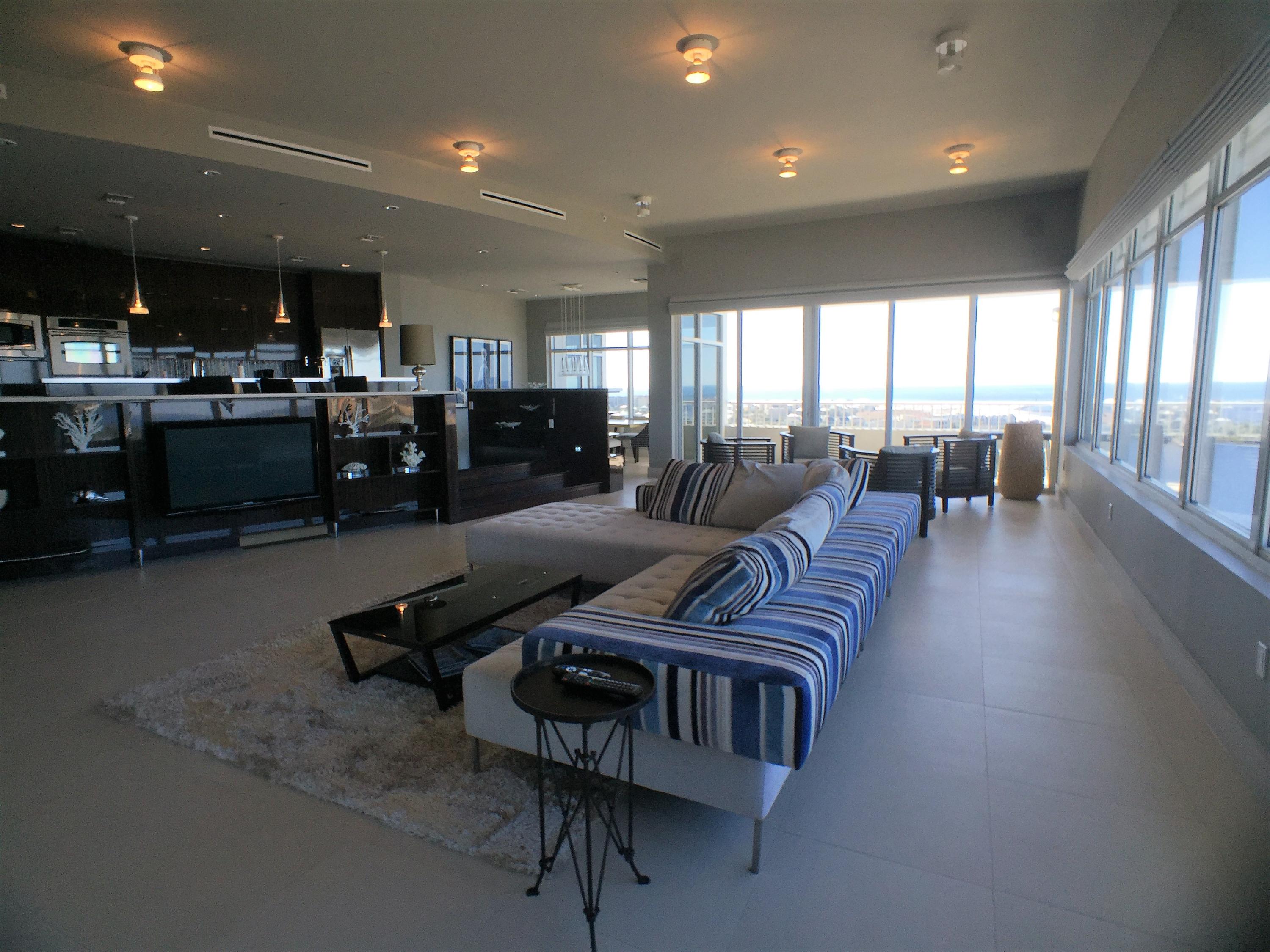 Destin Yacht Club - Residential Lease