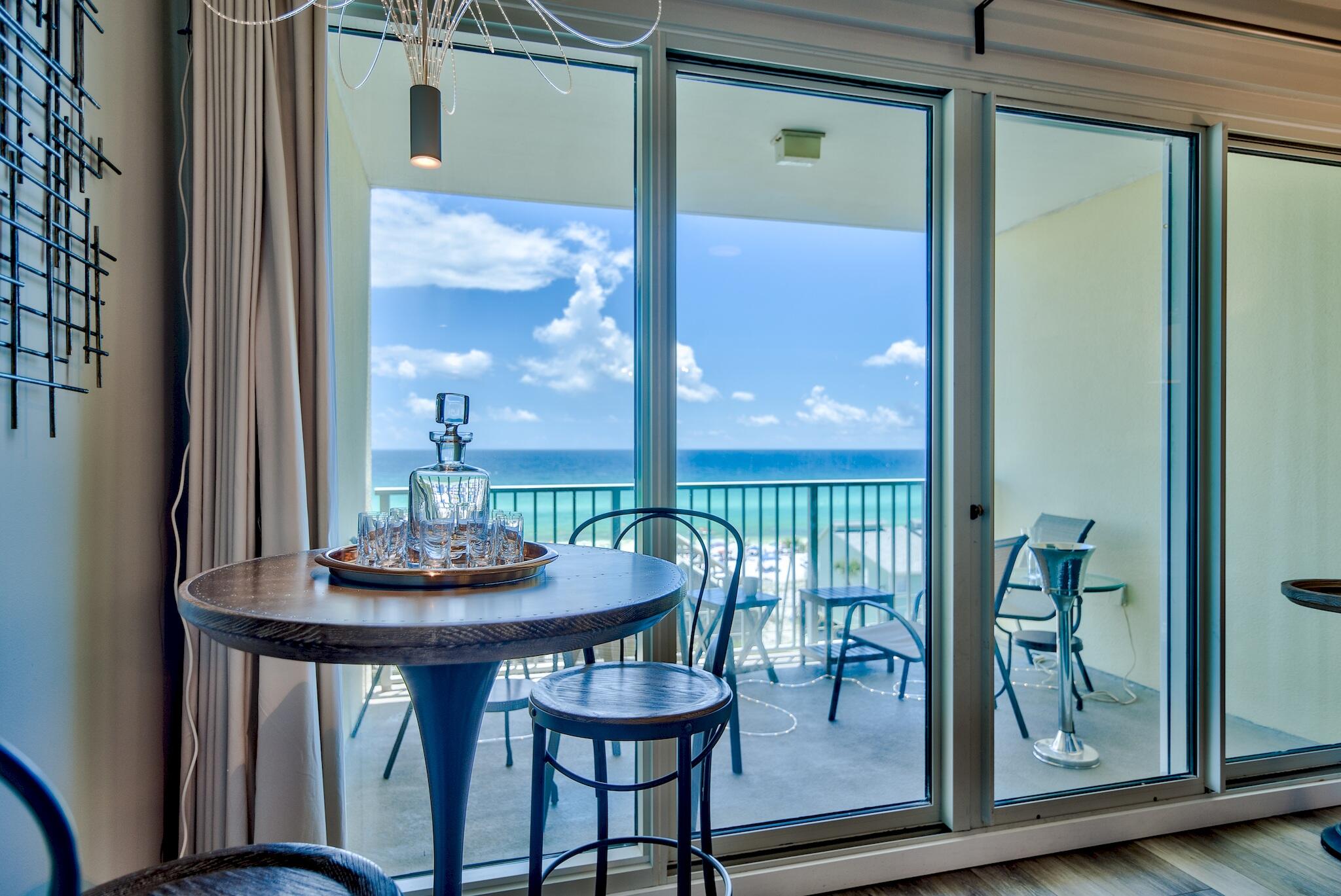 LEEWARD KEY - Residential