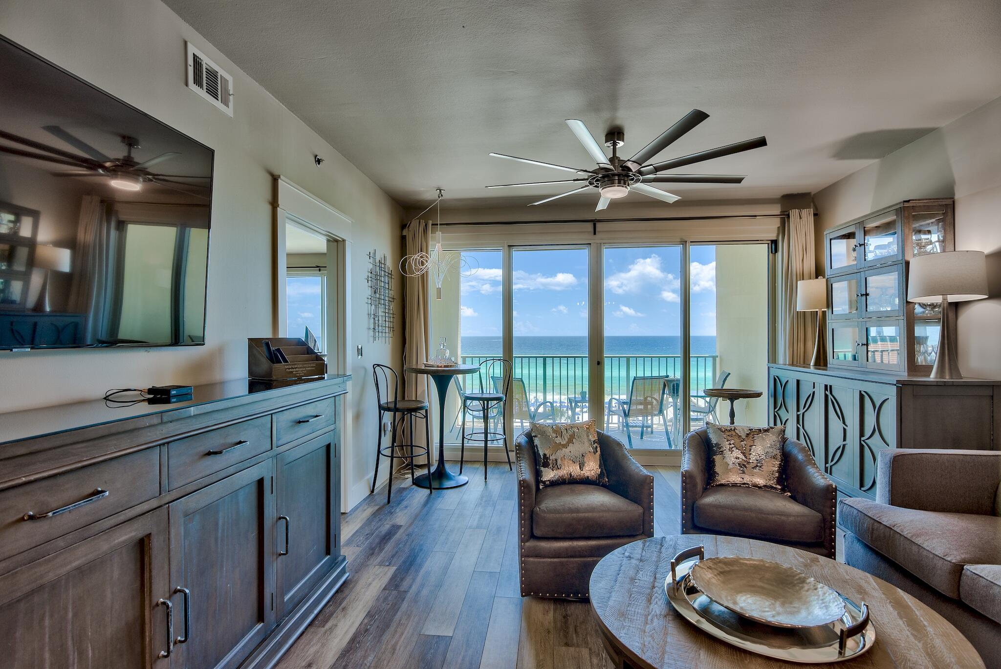 LEEWARD KEY - Residential