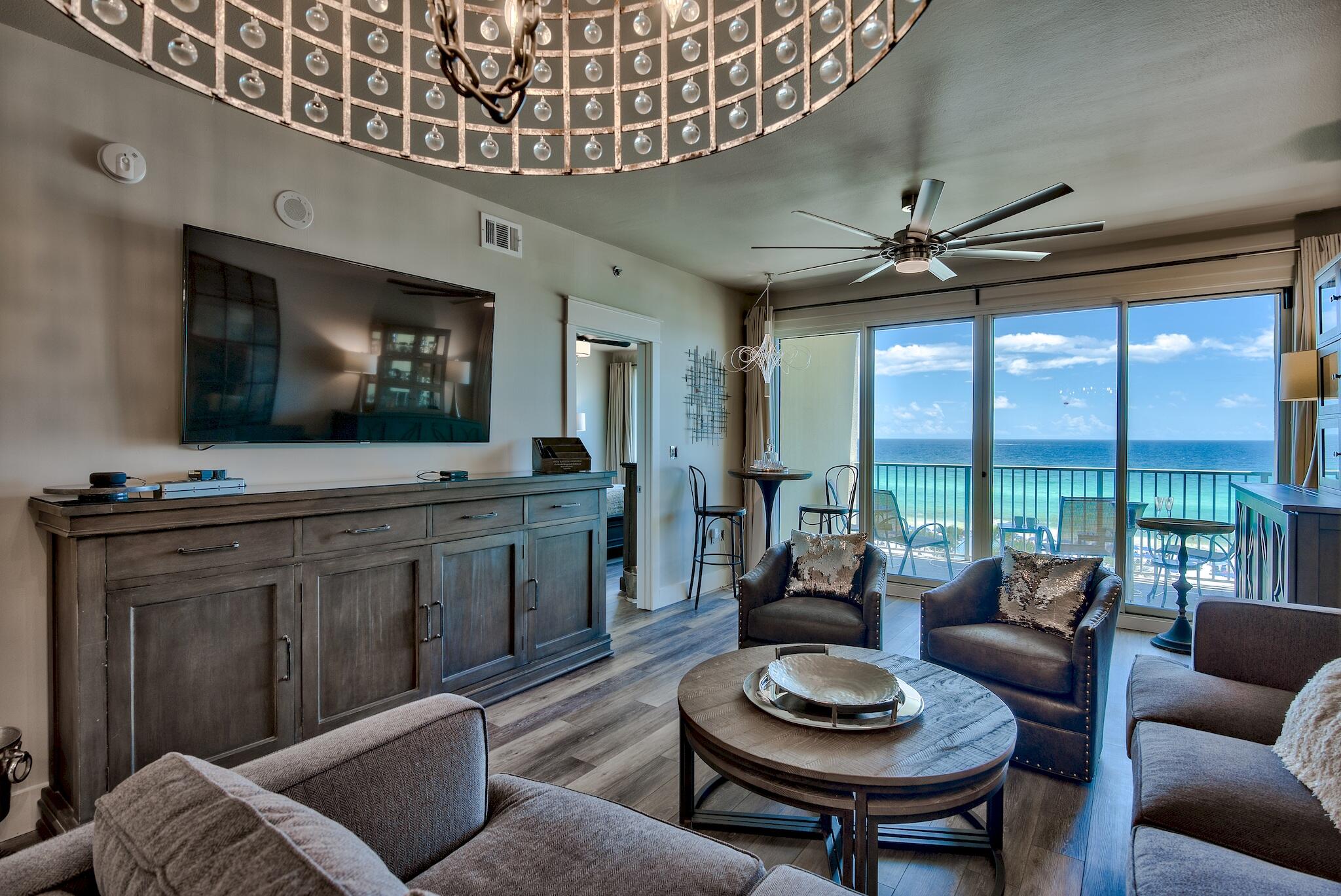 LEEWARD KEY - Residential