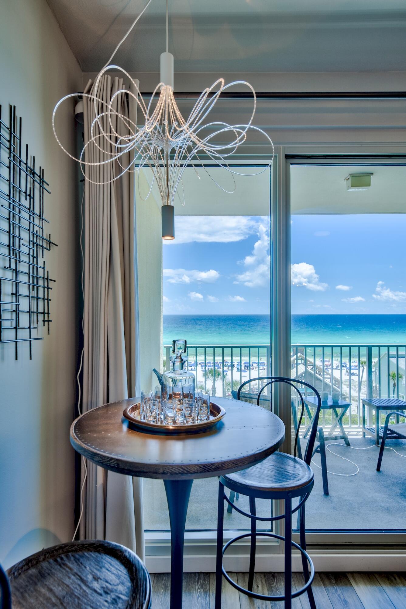 LEEWARD KEY - Residential