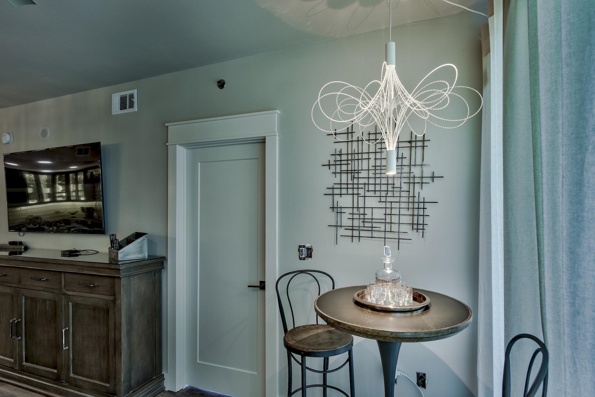 LEEWARD KEY - Residential