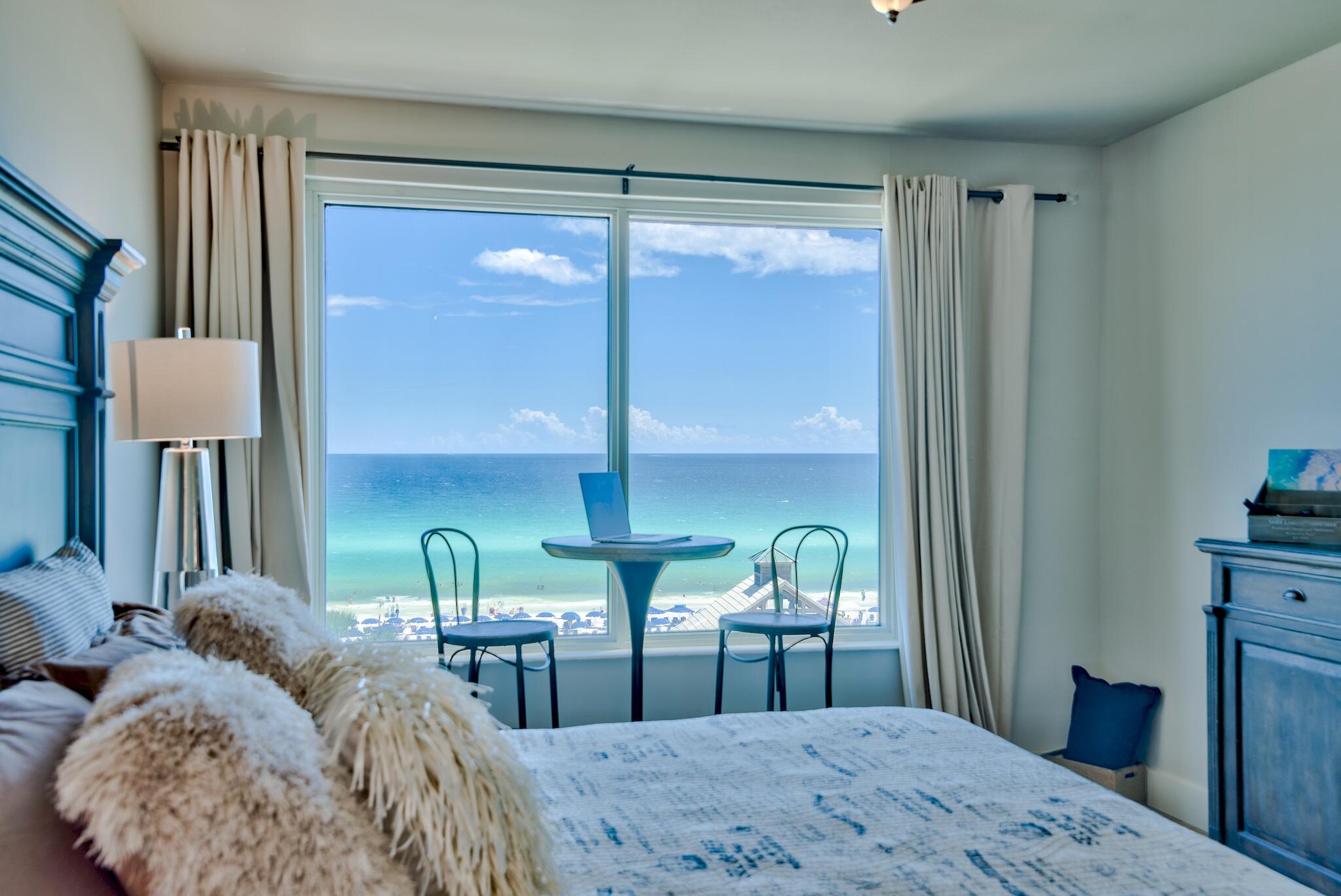 LEEWARD KEY - Residential