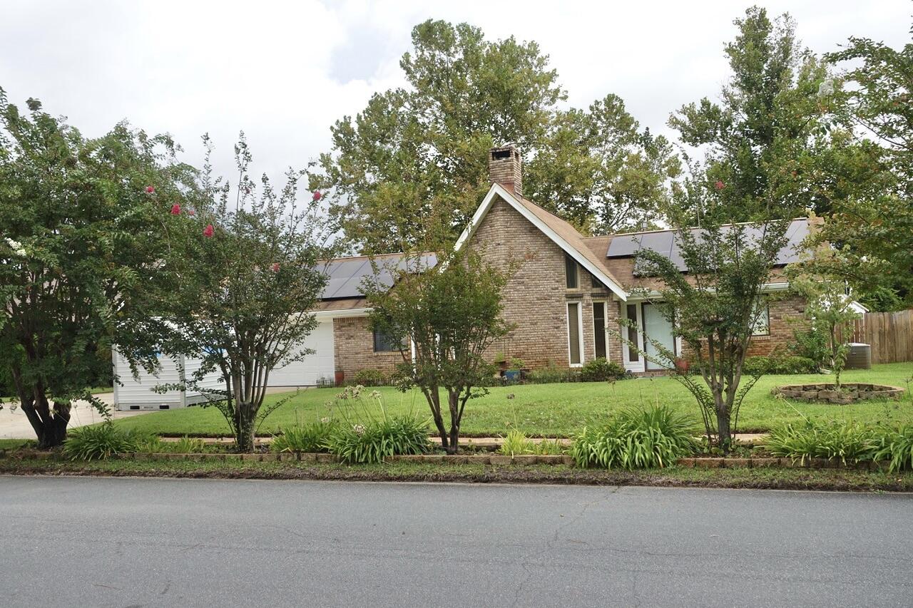 TIMBERLAKE ESTATES - Residential