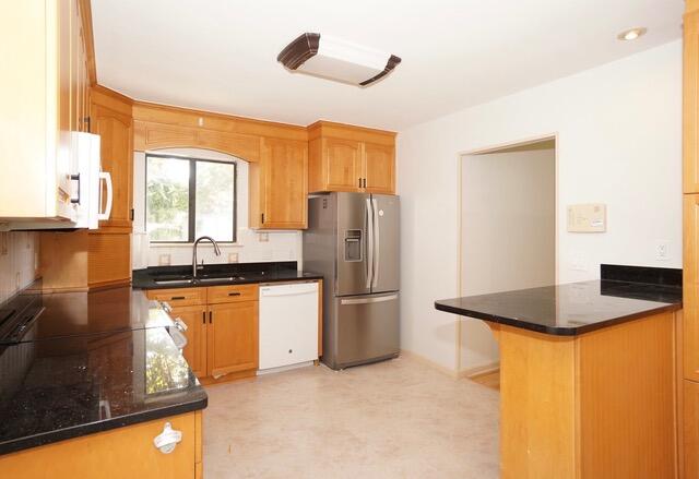 TIMBERLAKE ESTATES - Residential