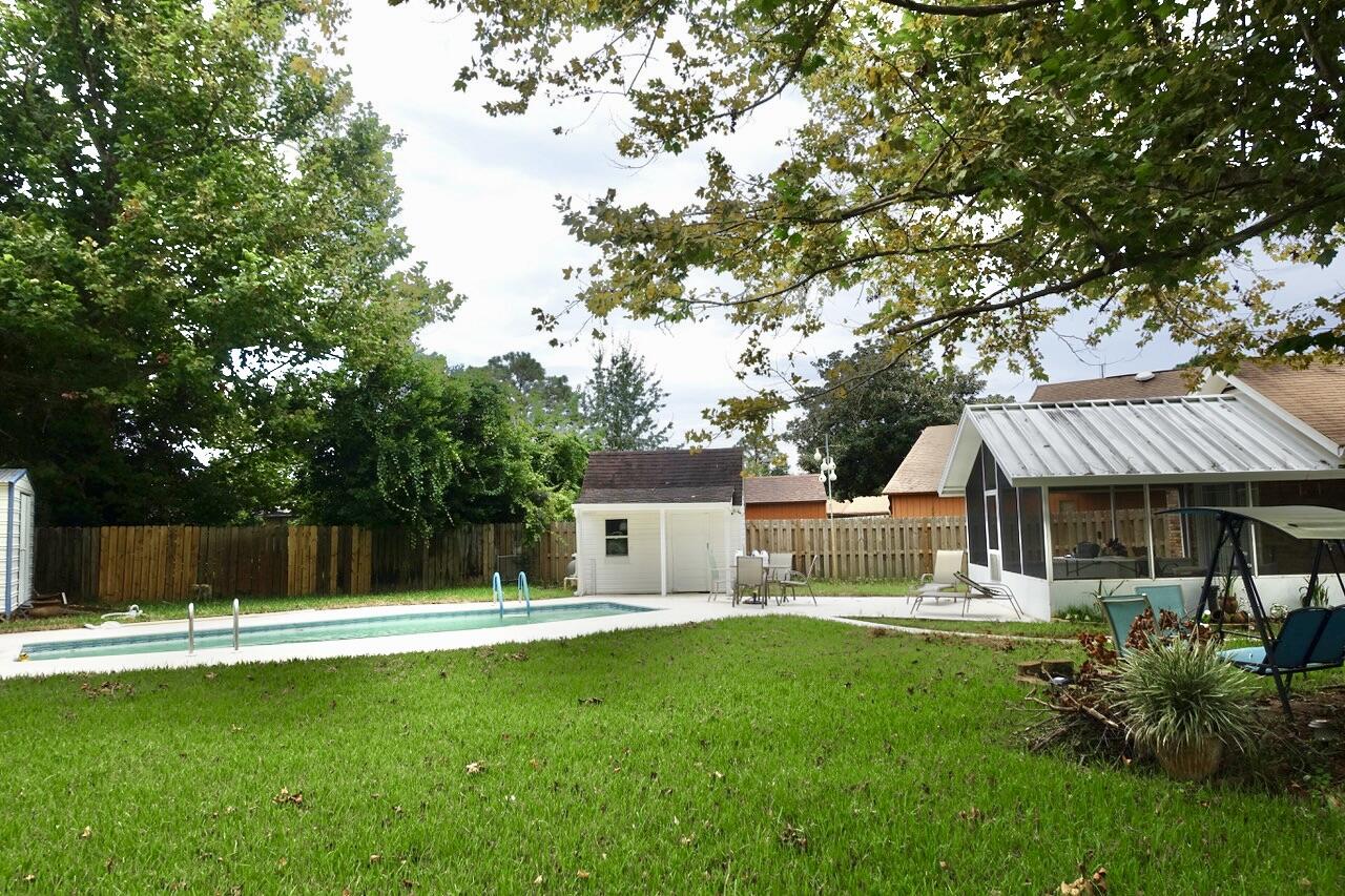 TIMBERLAKE ESTATES - Residential