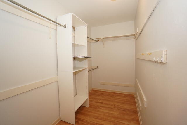 TIMBERLAKE ESTATES - Residential