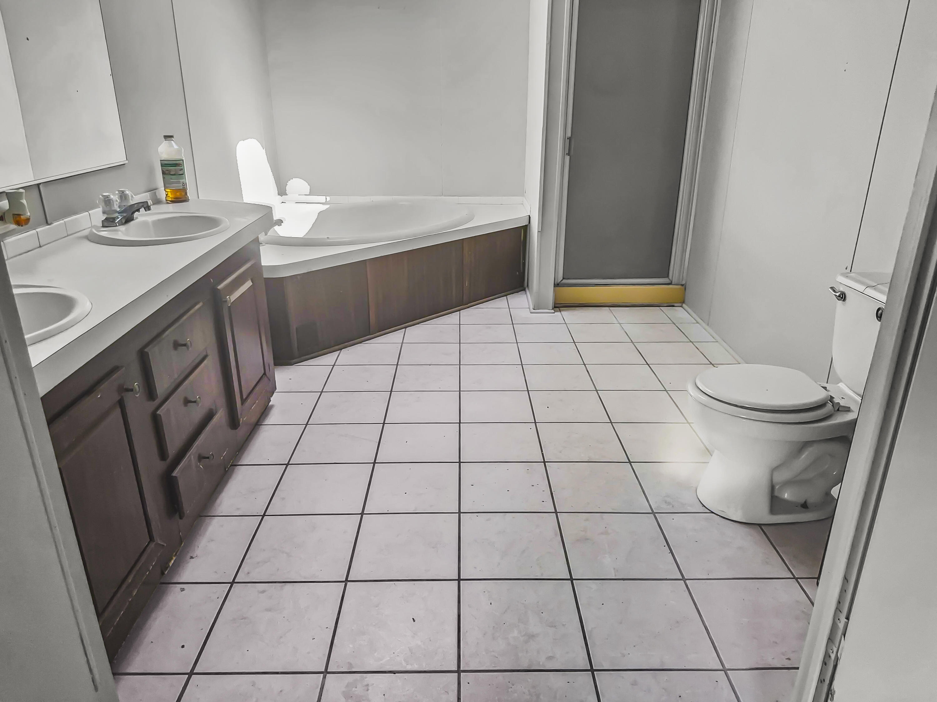 LAKESHORE HEIGHTS - Residential