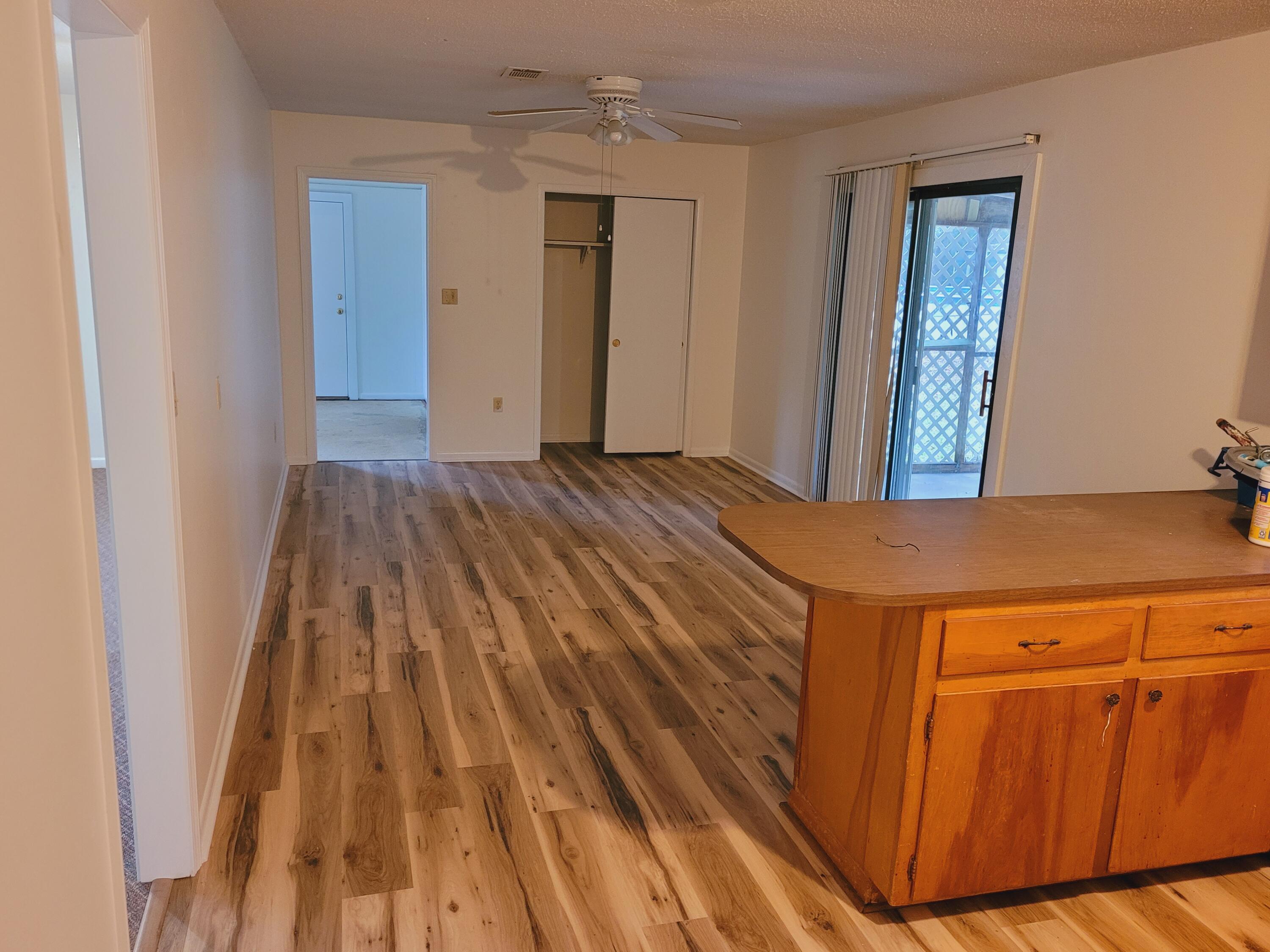 ADAMS POWELL EAST - Residential