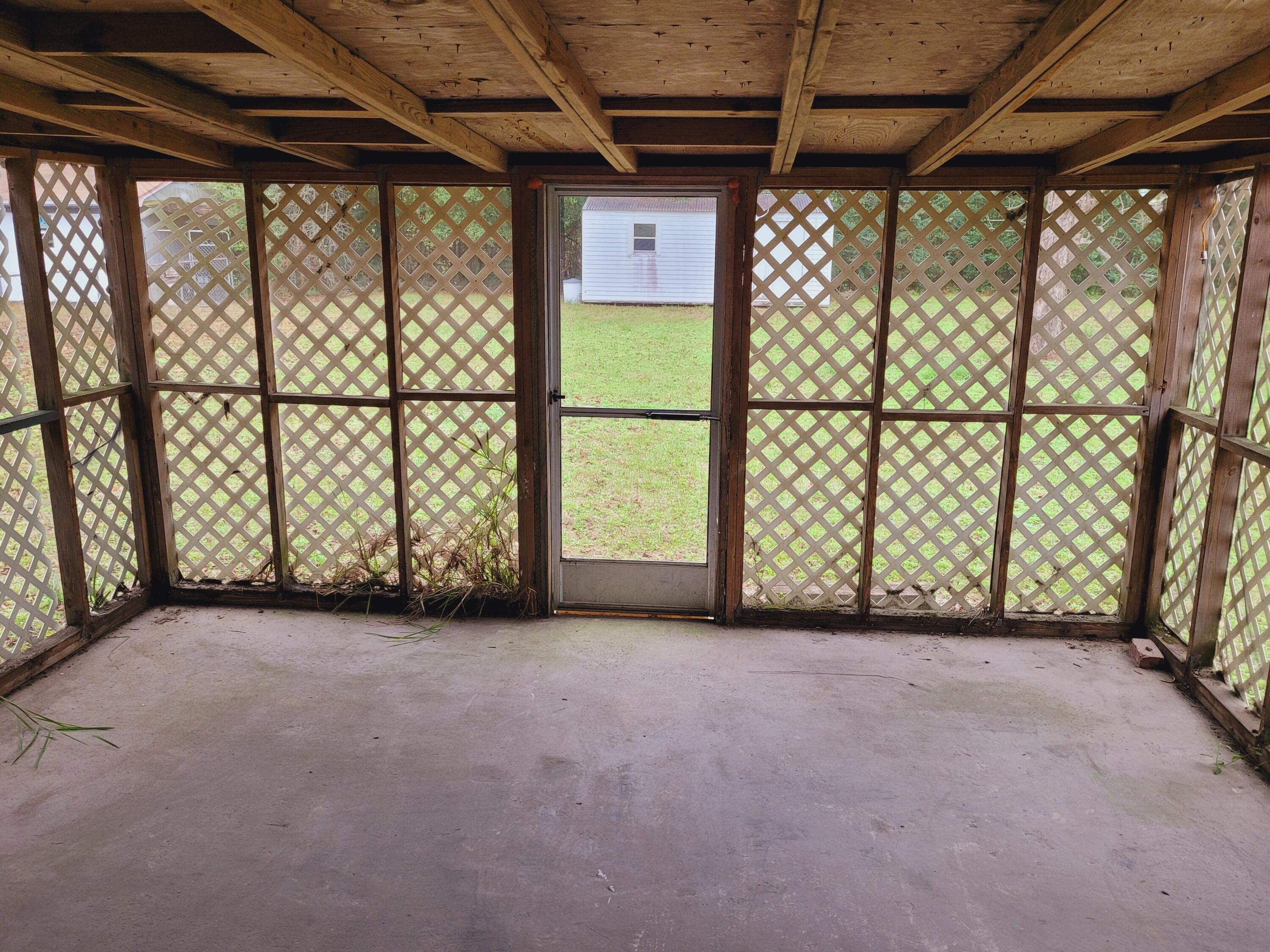 ADAMS POWELL EAST - Residential