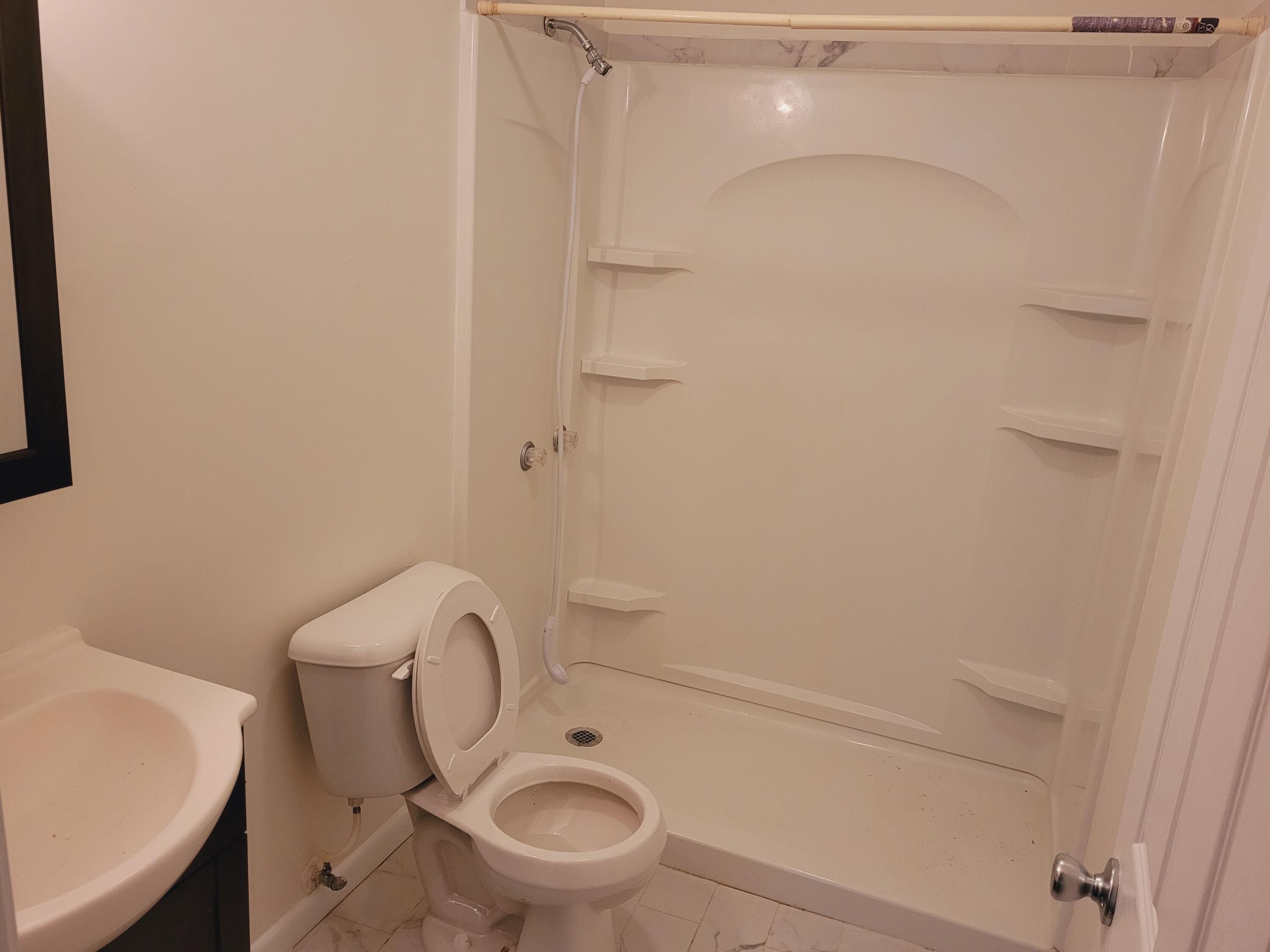 ADAMS POWELL EAST - Residential