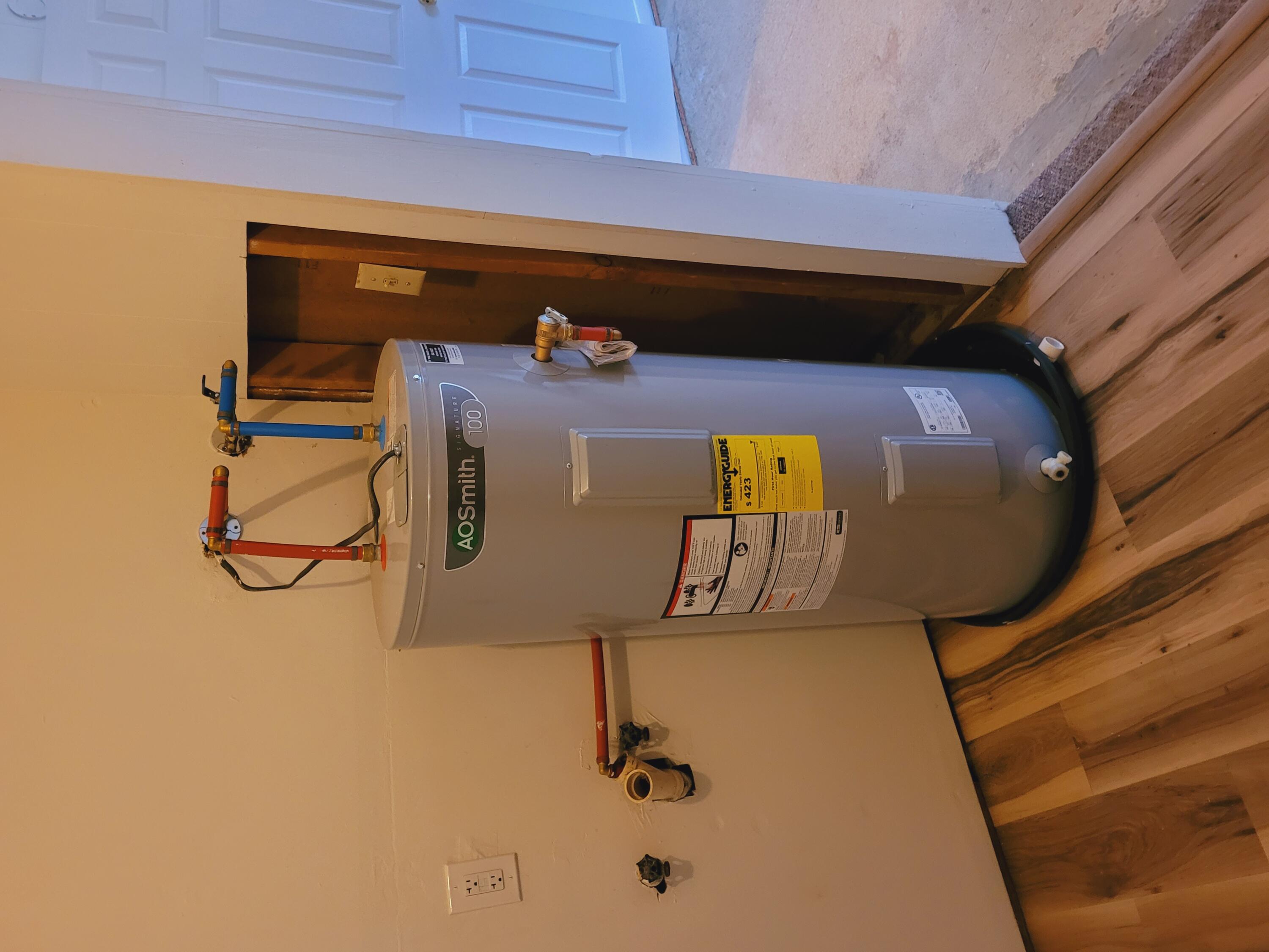 ADAMS POWELL EAST - Residential