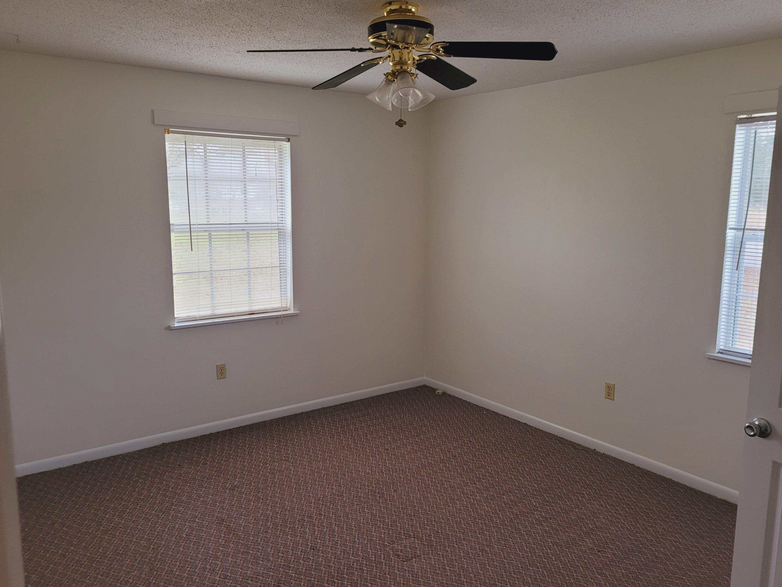 ADAMS POWELL EAST - Residential