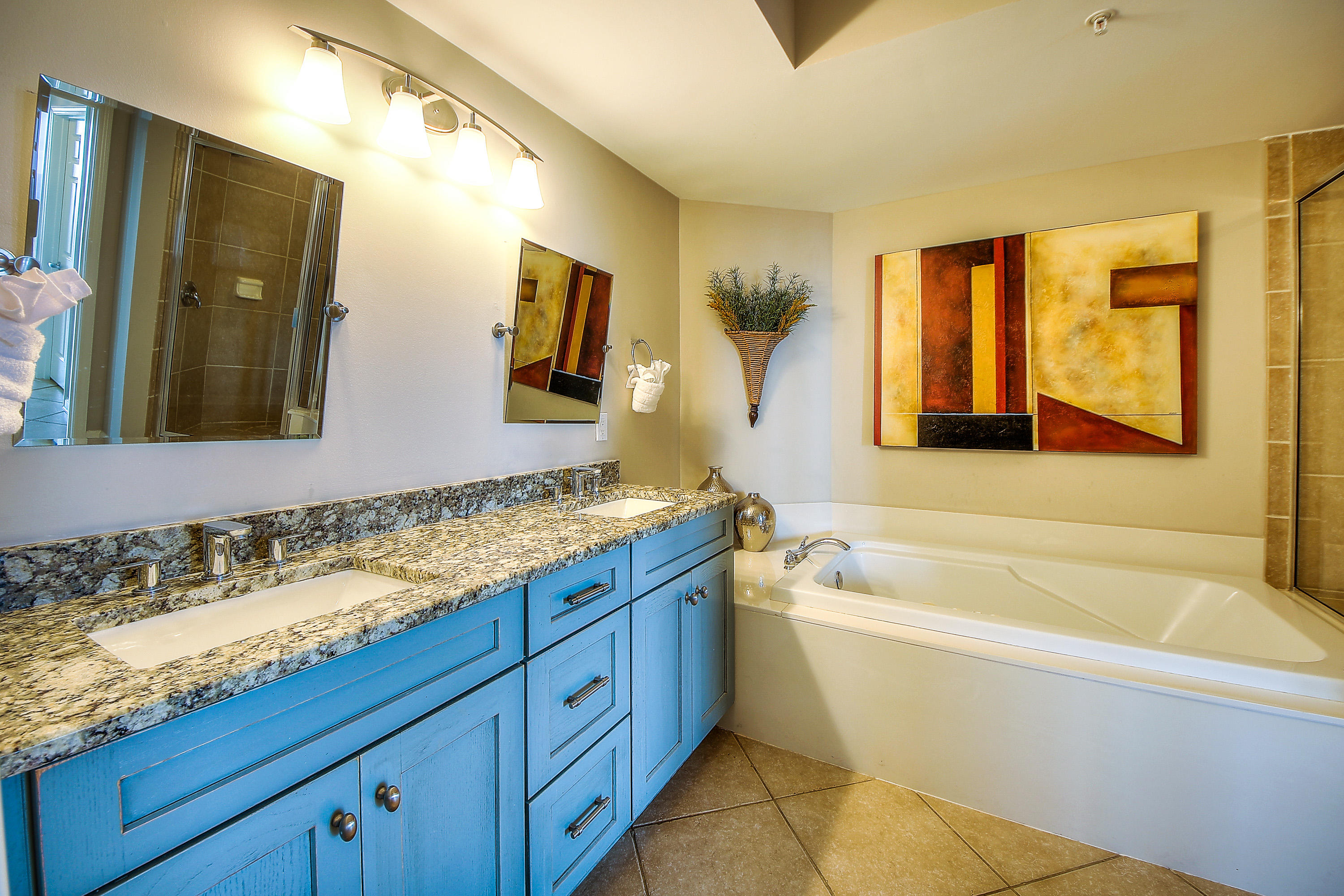 SILVER BEACH TOWERS WEST - Residential