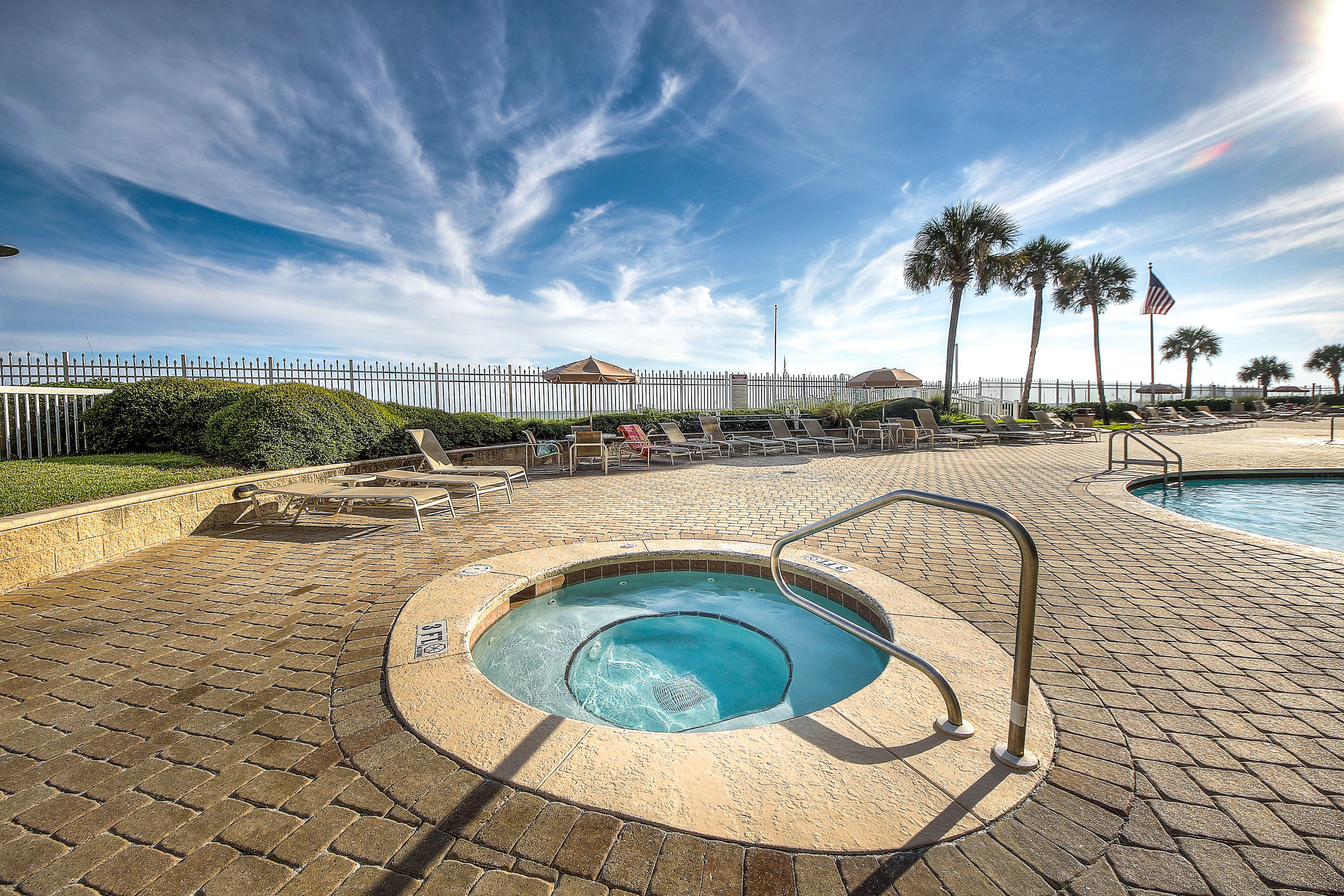 SILVER BEACH TOWERS WEST - Residential