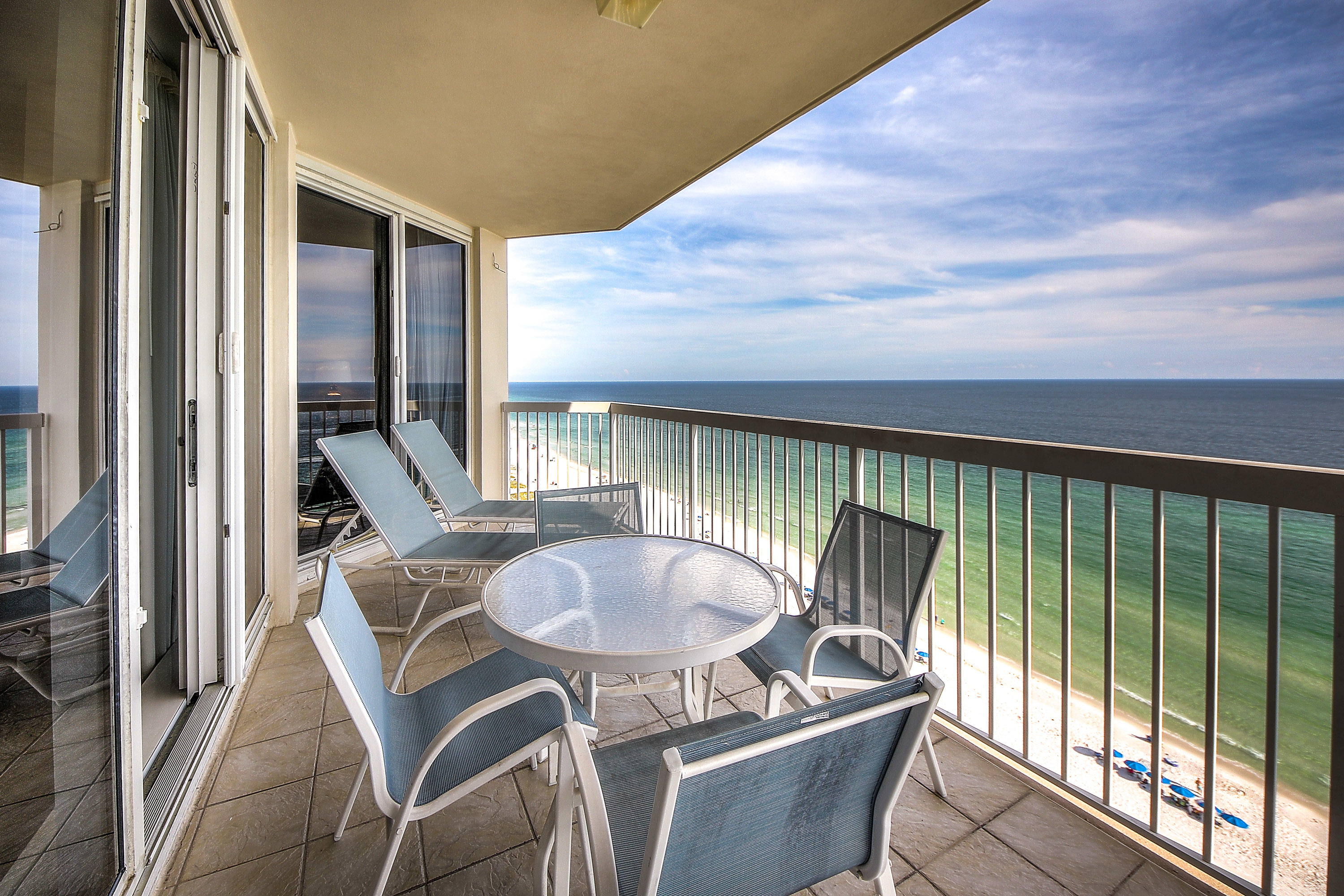 SILVER BEACH TOWERS WEST - Residential