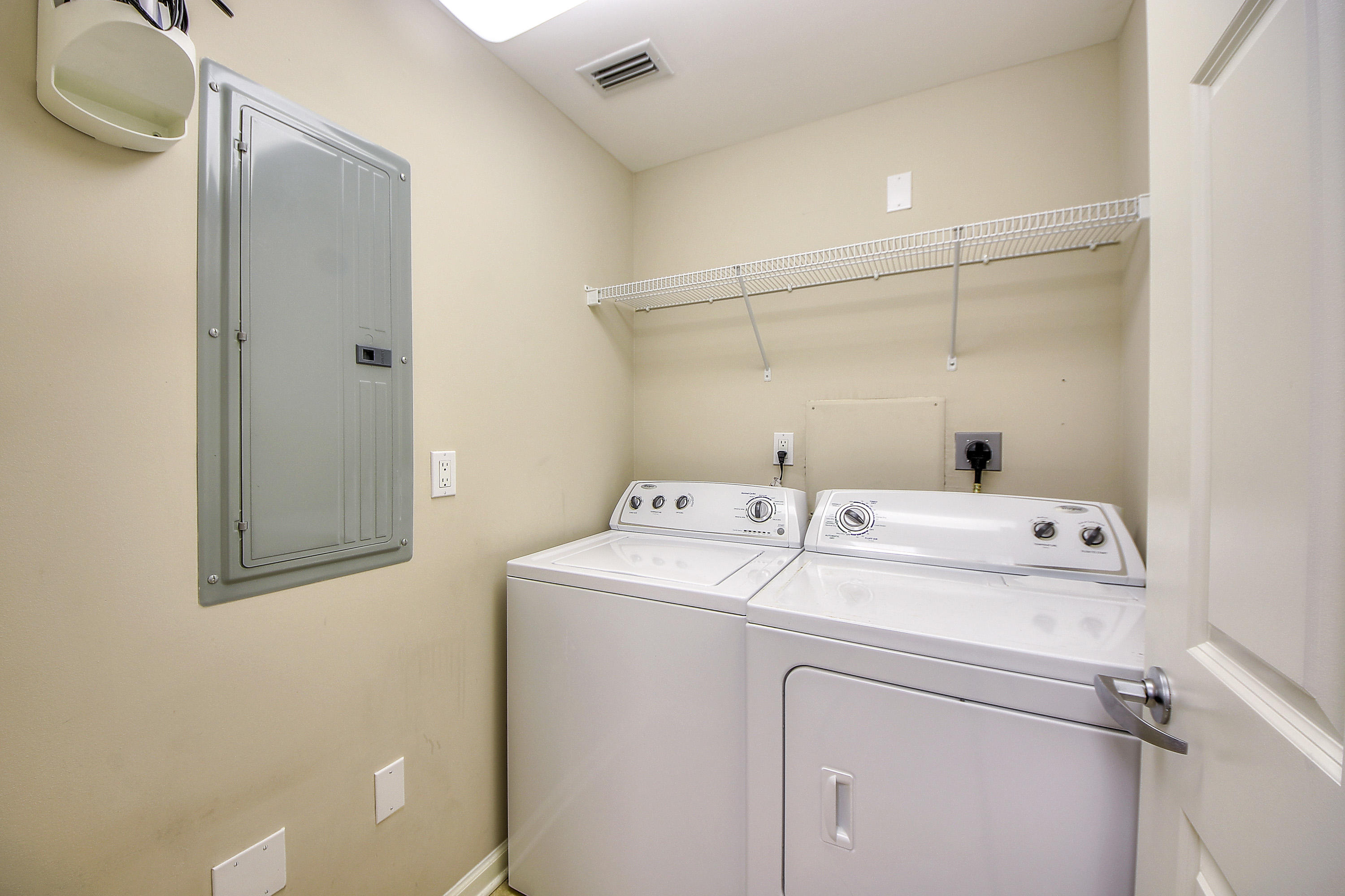 SILVER BEACH TOWERS WEST - Residential