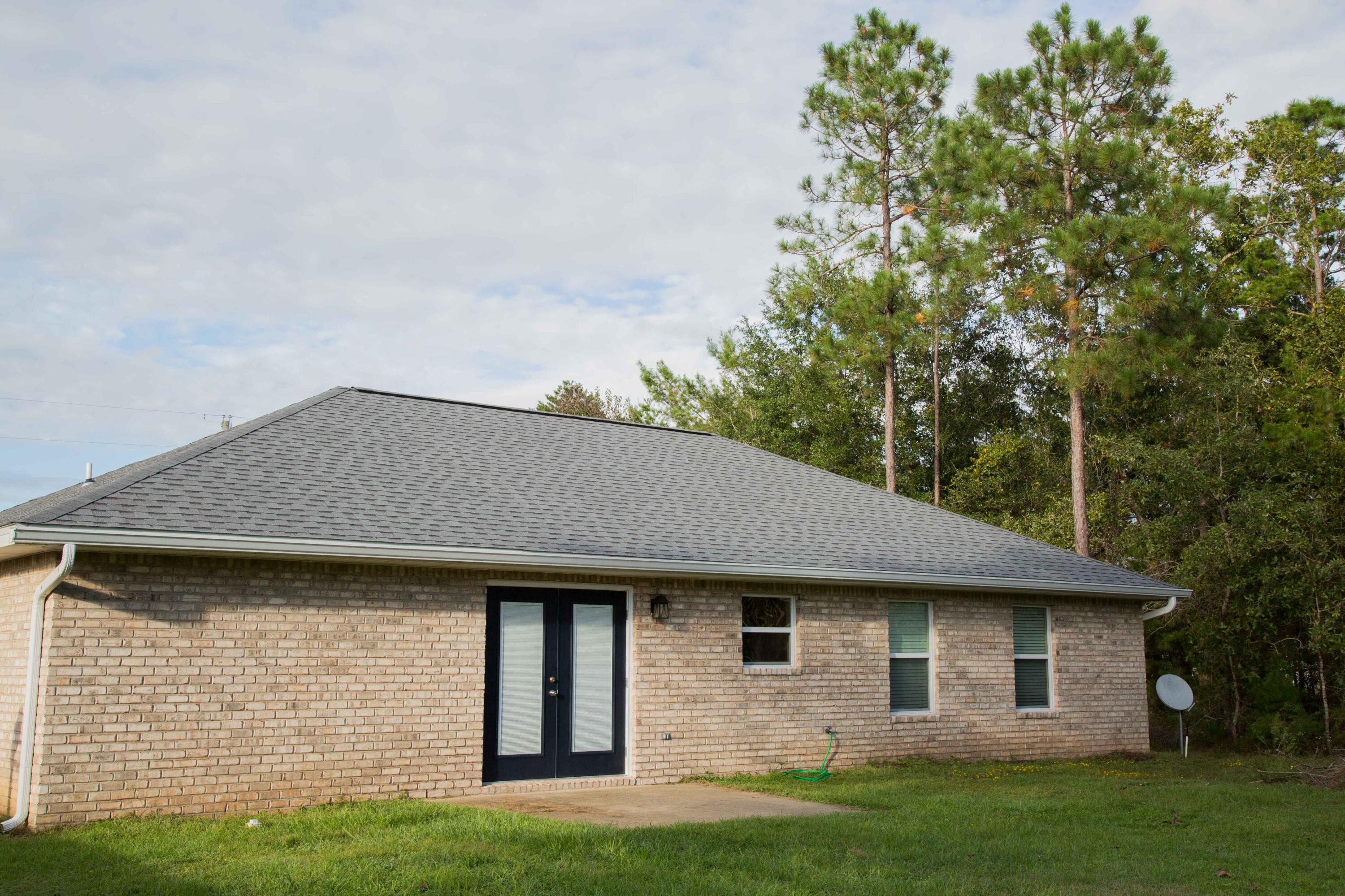 THE PINES - Residential