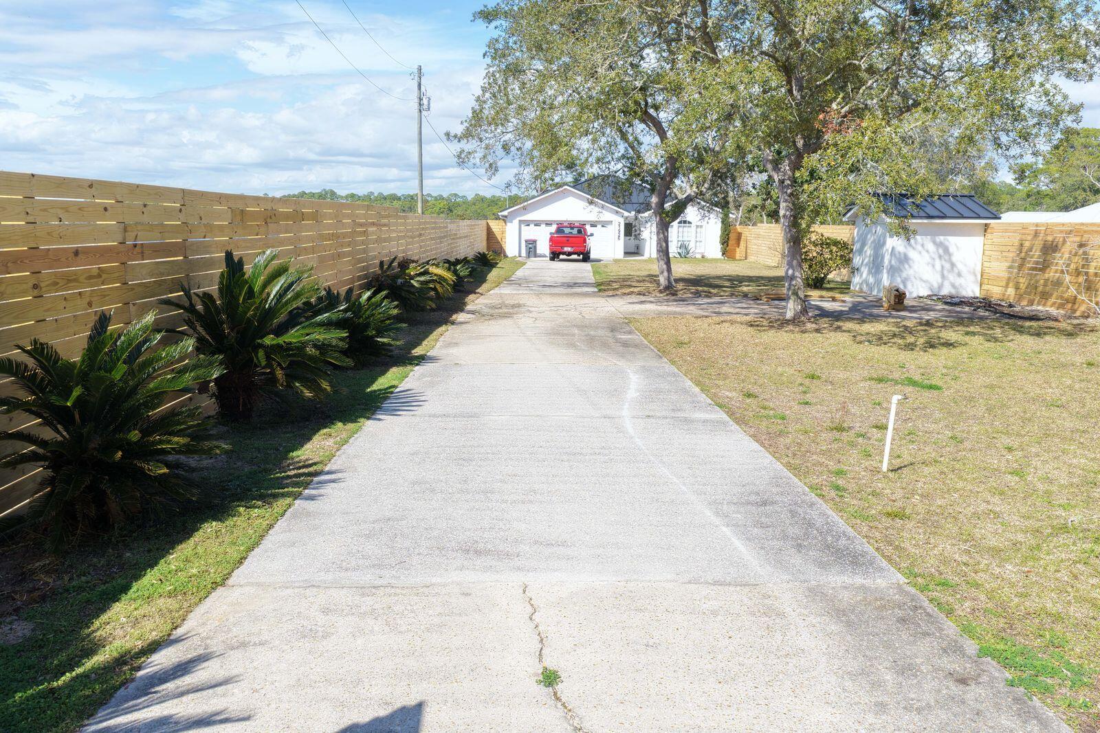 NO RECORDED SUBDIVISION - Residential