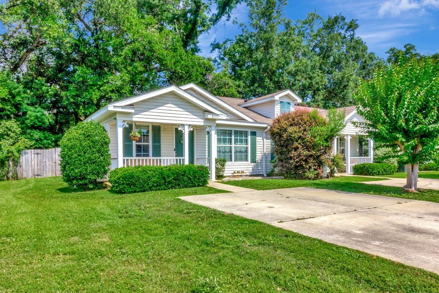 This adorable cottage style townhome is move in ready and just 10 mins to UWF or PCC. Enjoy your summer nights in your private fenced back yard with a screened in porch. Neighborhood has sidewalks for  your strolls. Floors have been updated along with the windows and bathroom vanity. Enjoy your cozy kitchen with stainless steel appliances, breakfast bar and a pantry. There is a storage closet off of the screened porch as well. New hot water heater in 2024, HVAC replaced in 2018, new roof installed 2019.