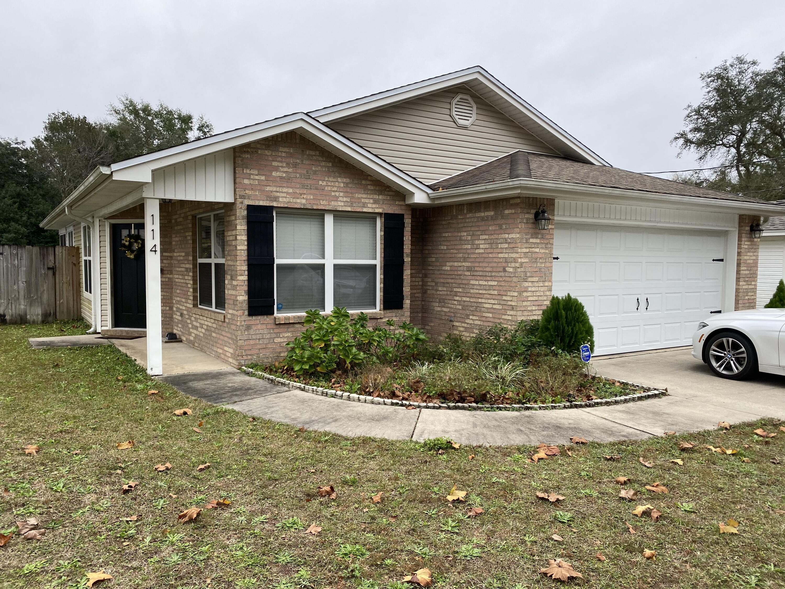 ROSEMONT S/D - Residential Lease