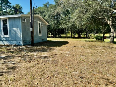 A home in Gulf Breeze