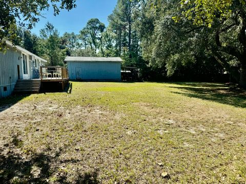 A home in Gulf Breeze