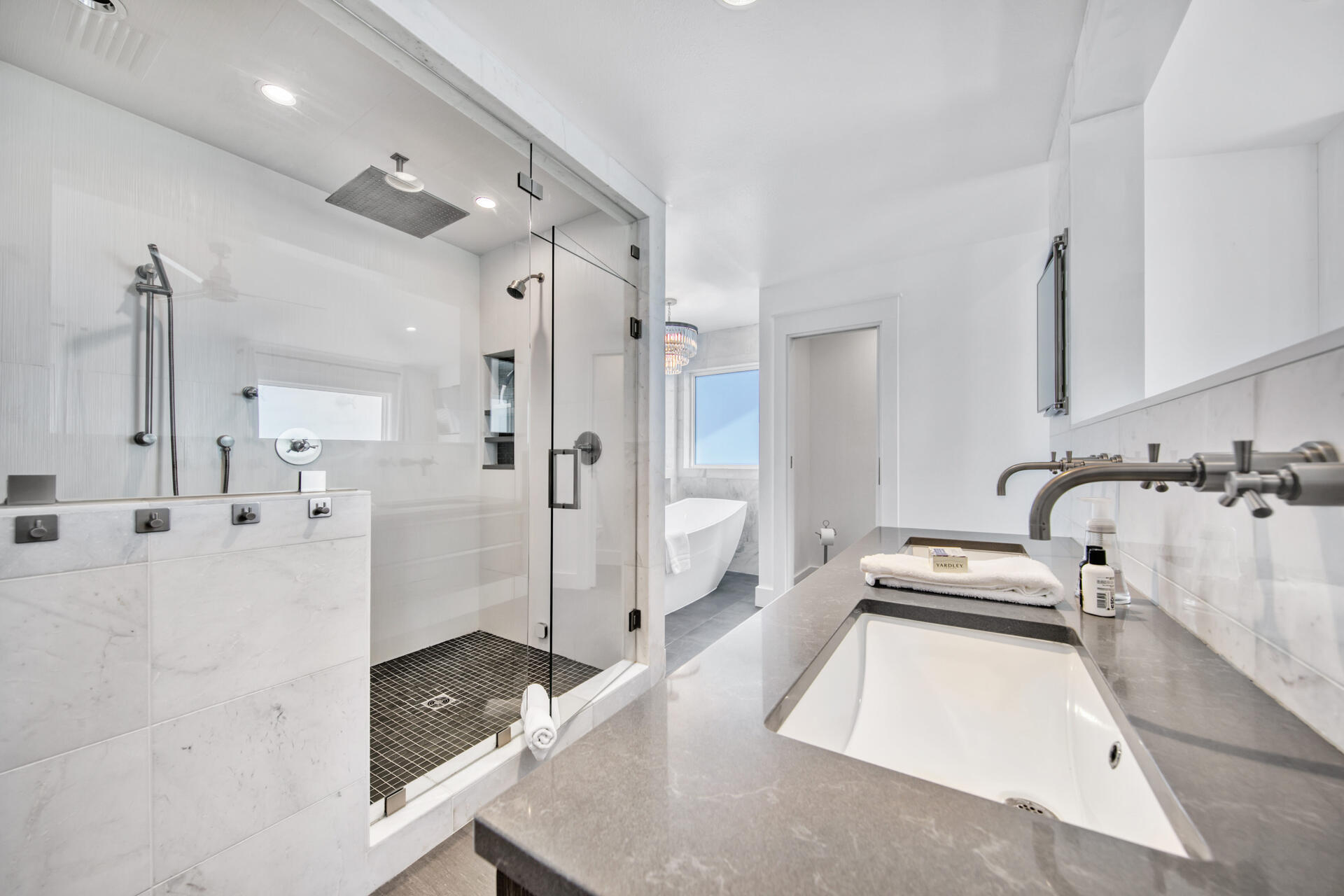 OCEANSIDE - Residential