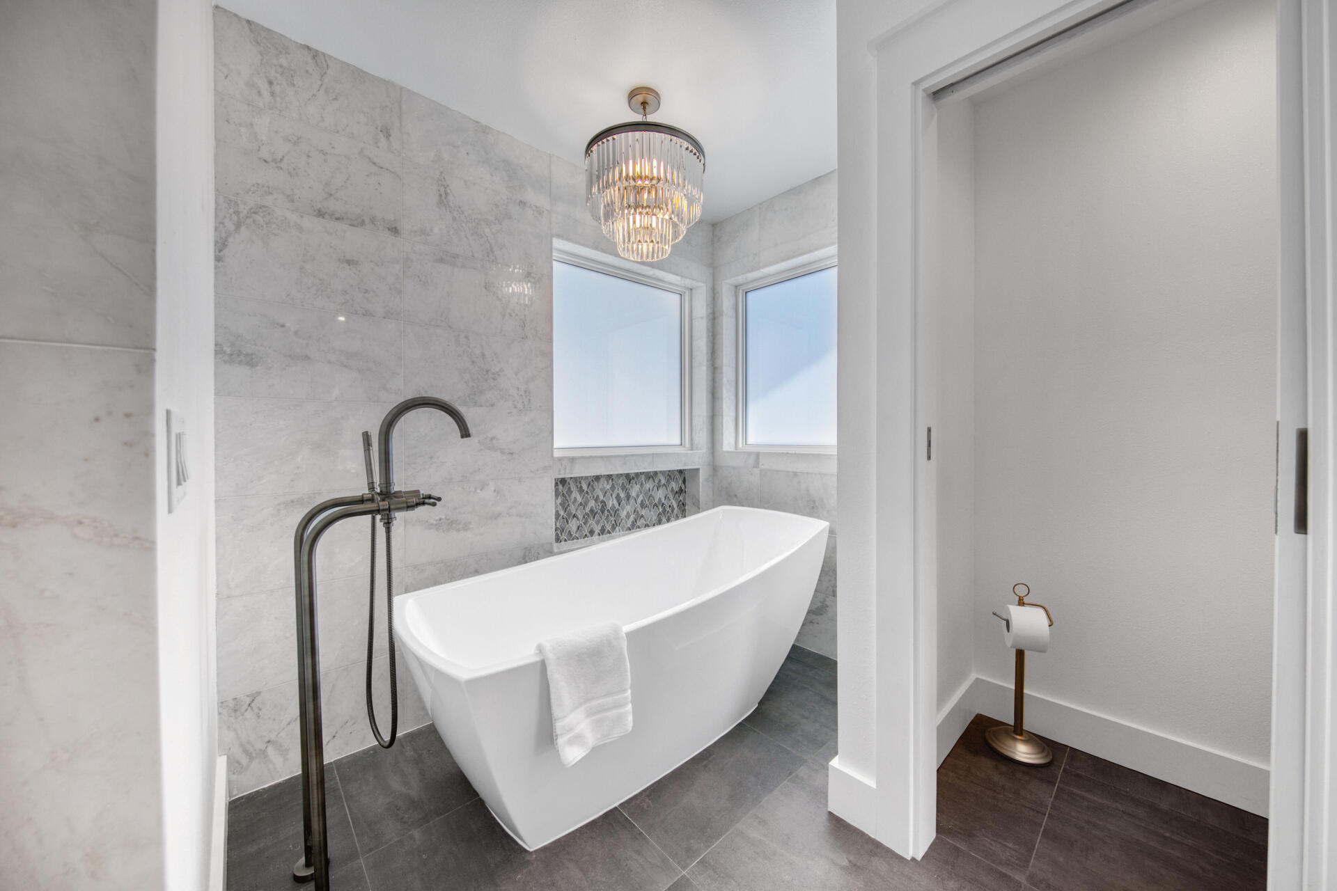 OCEANSIDE - Residential