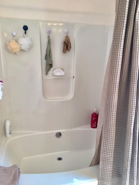 HUNTERS RUN S/D - Residential