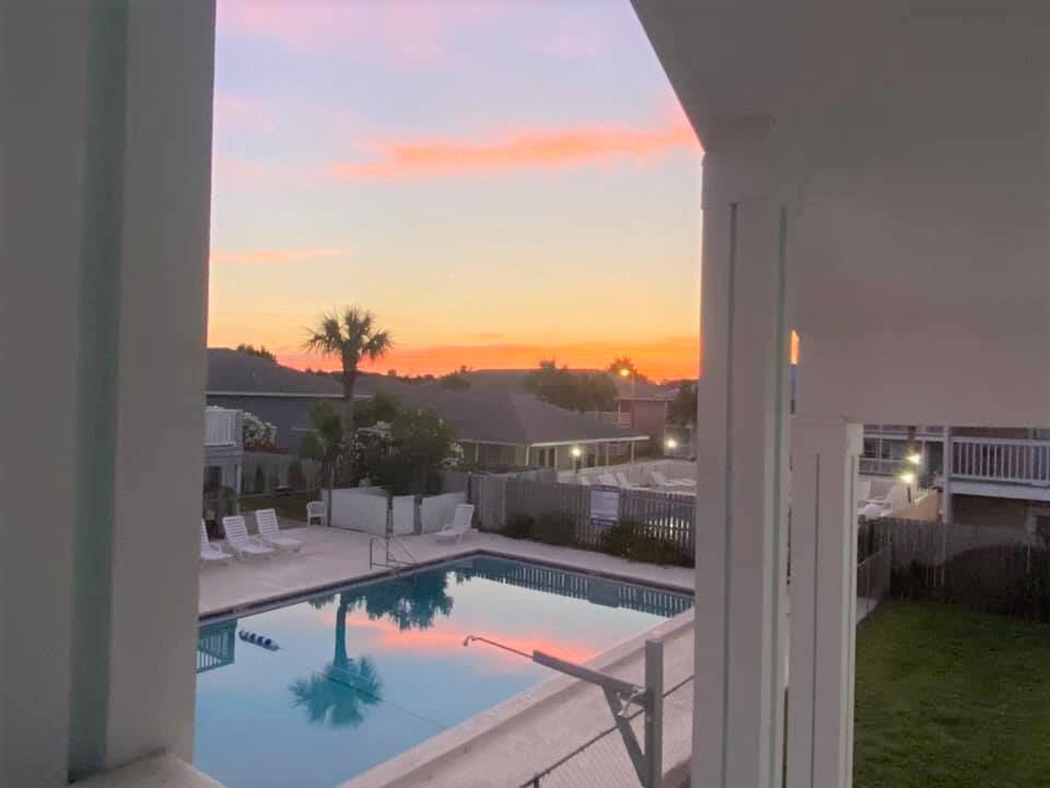 SOUTHWIND 1 CONDO - Residential