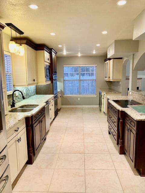 FOX DEN VILLAGES - Residential Lease