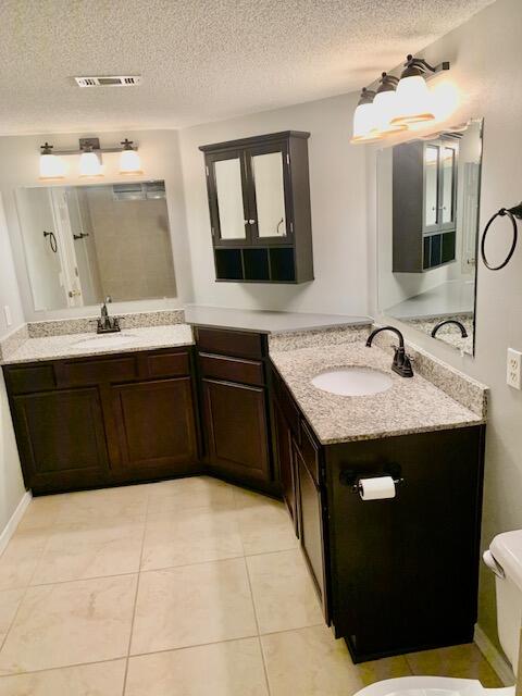 FOX DEN VILLAGES - Residential Lease