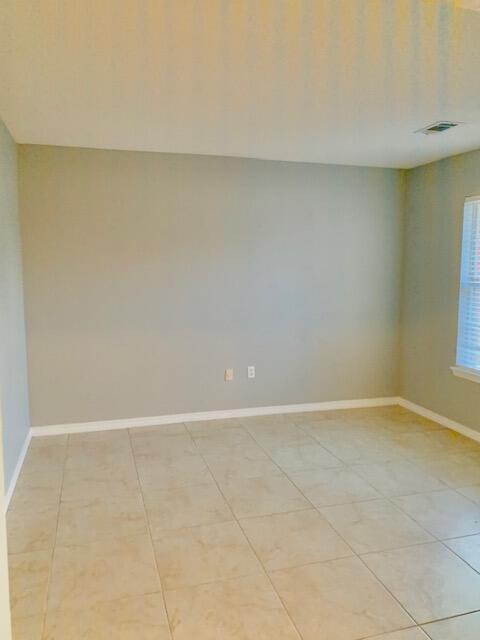 FOX DEN VILLAGES - Residential Lease