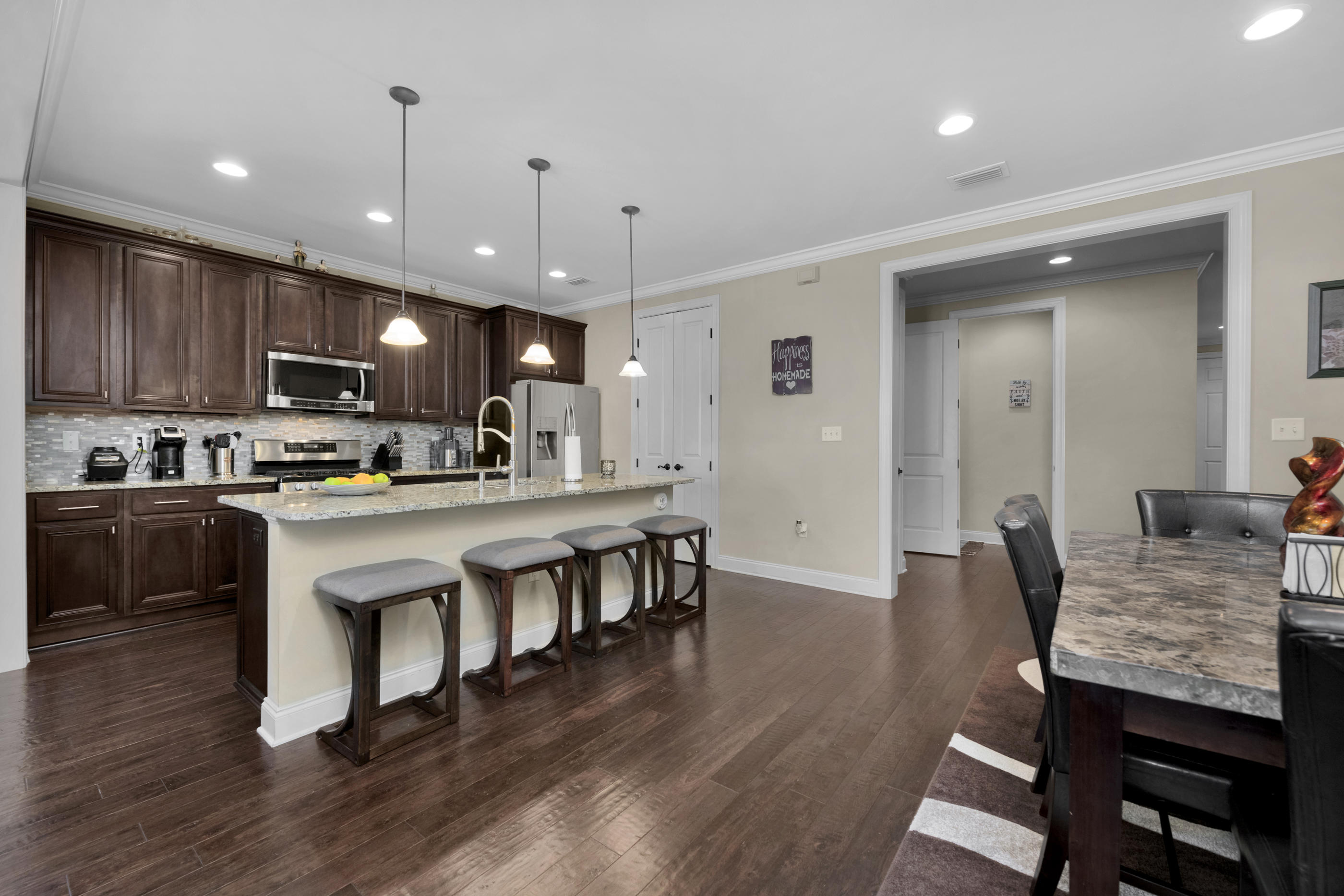 ARROWHEAD - Residential