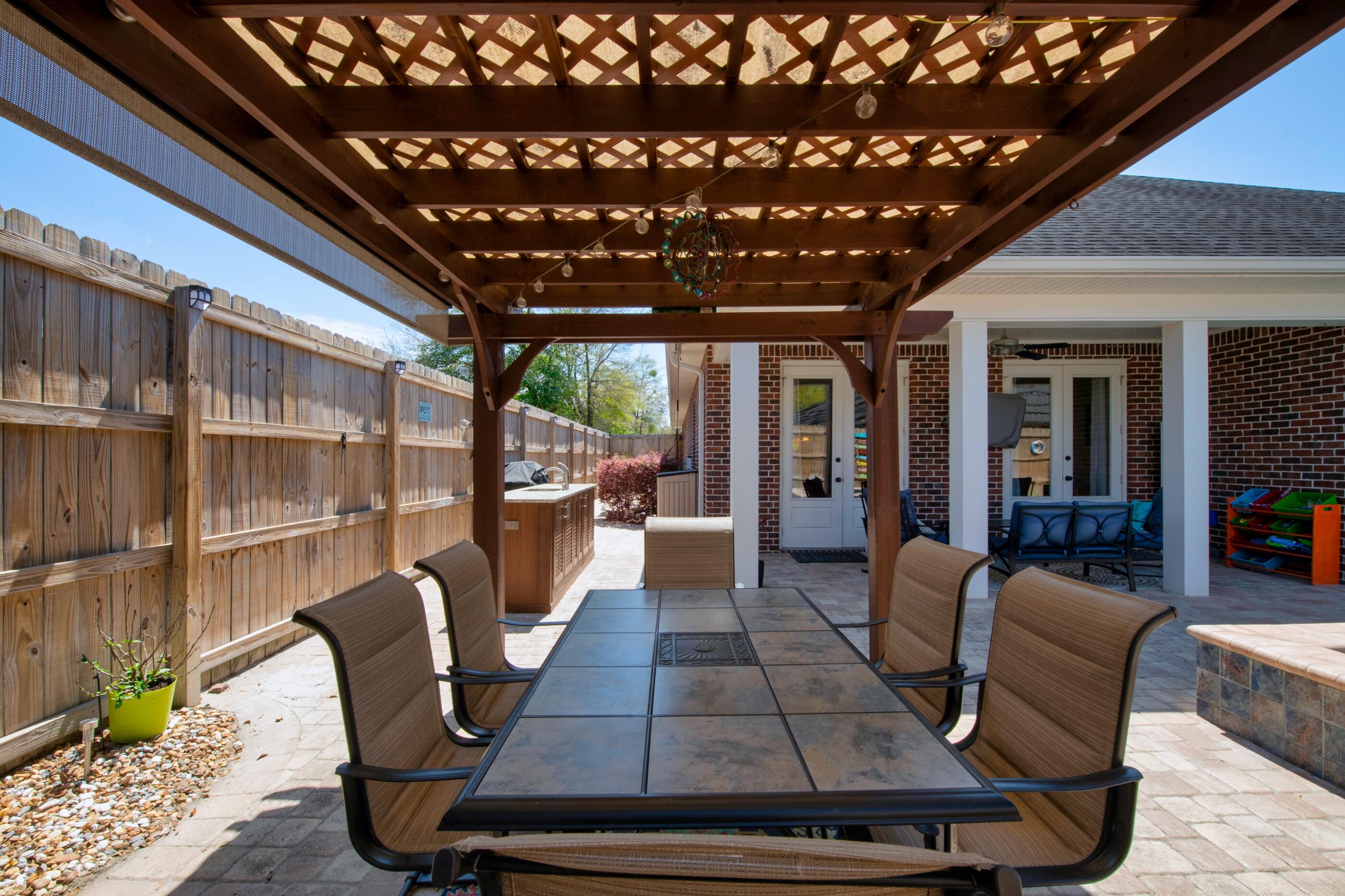 ARROWHEAD - Residential