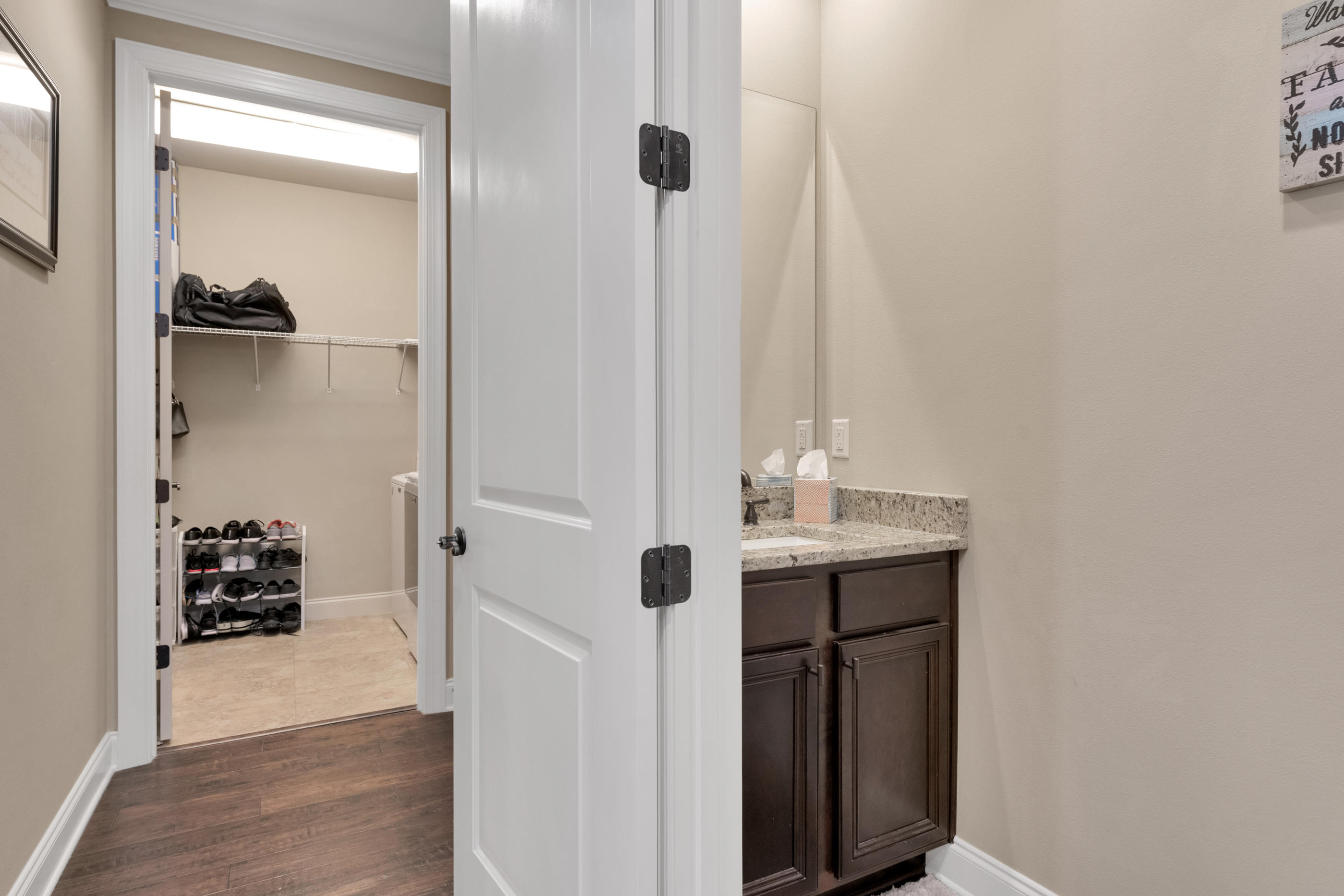 ARROWHEAD - Residential