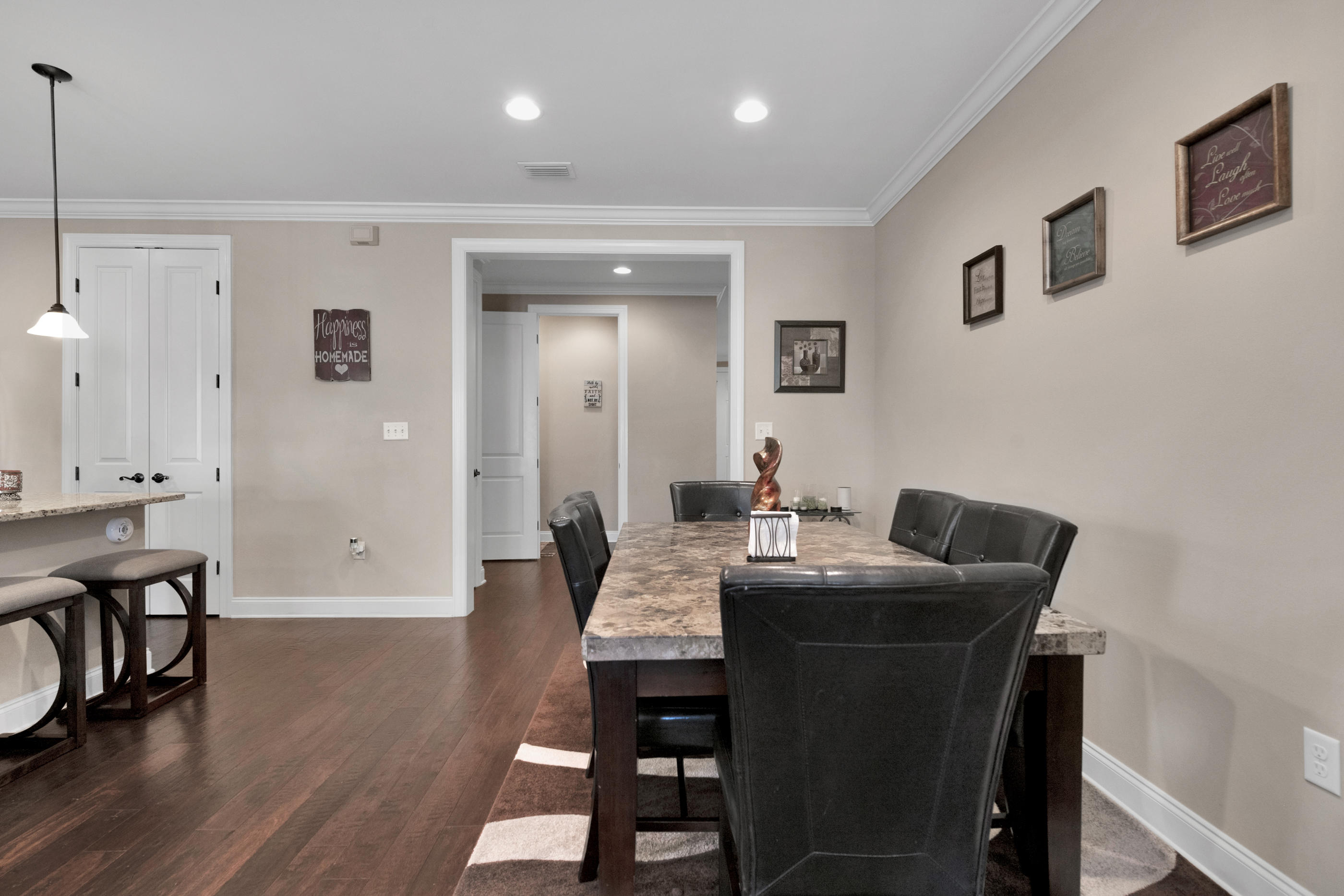 ARROWHEAD - Residential