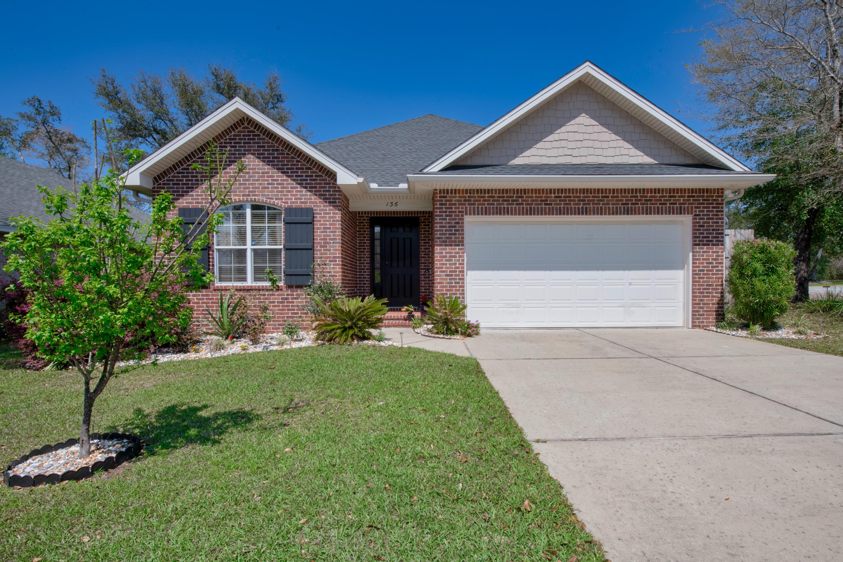 ARROWHEAD - Residential