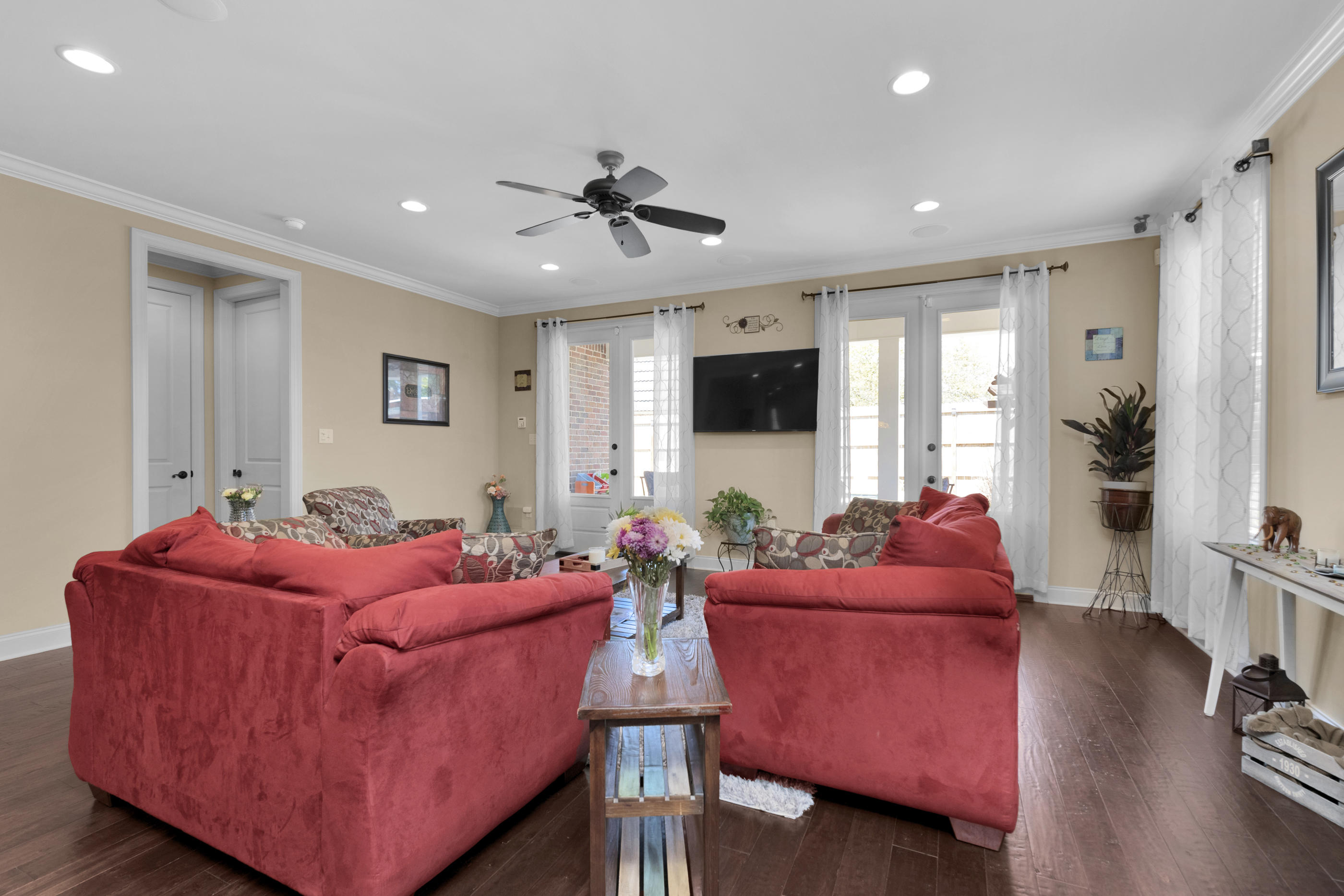 ARROWHEAD - Residential