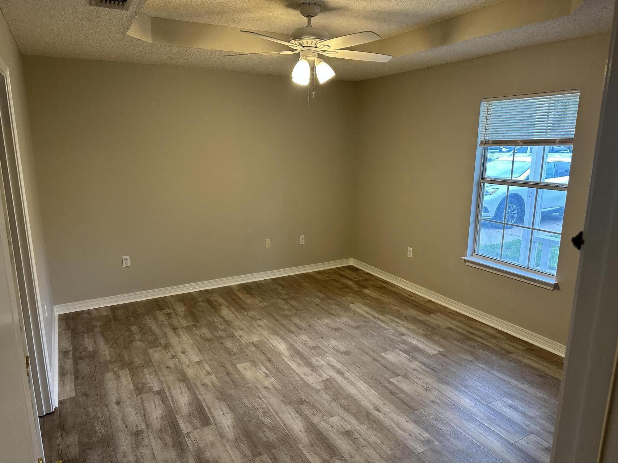 SAN PEDRO PLAZA - Residential Lease