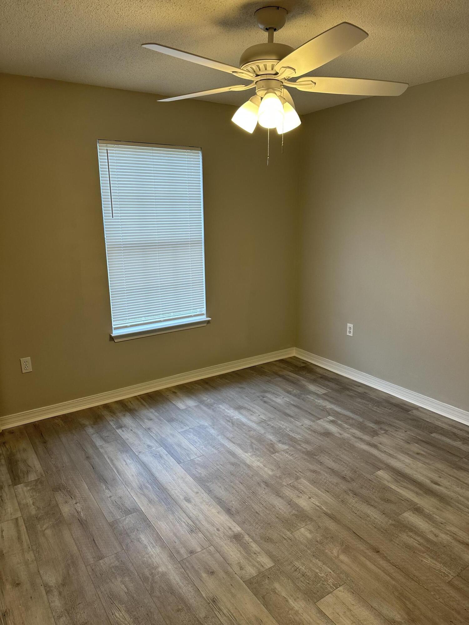 SAN PEDRO PLAZA - Residential Lease