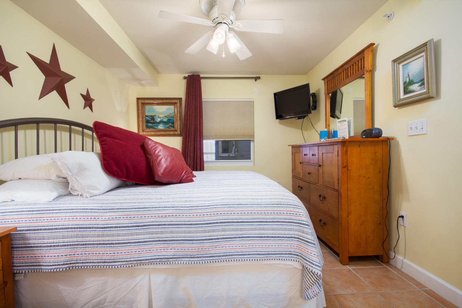 PELICAN ISLE - Residential