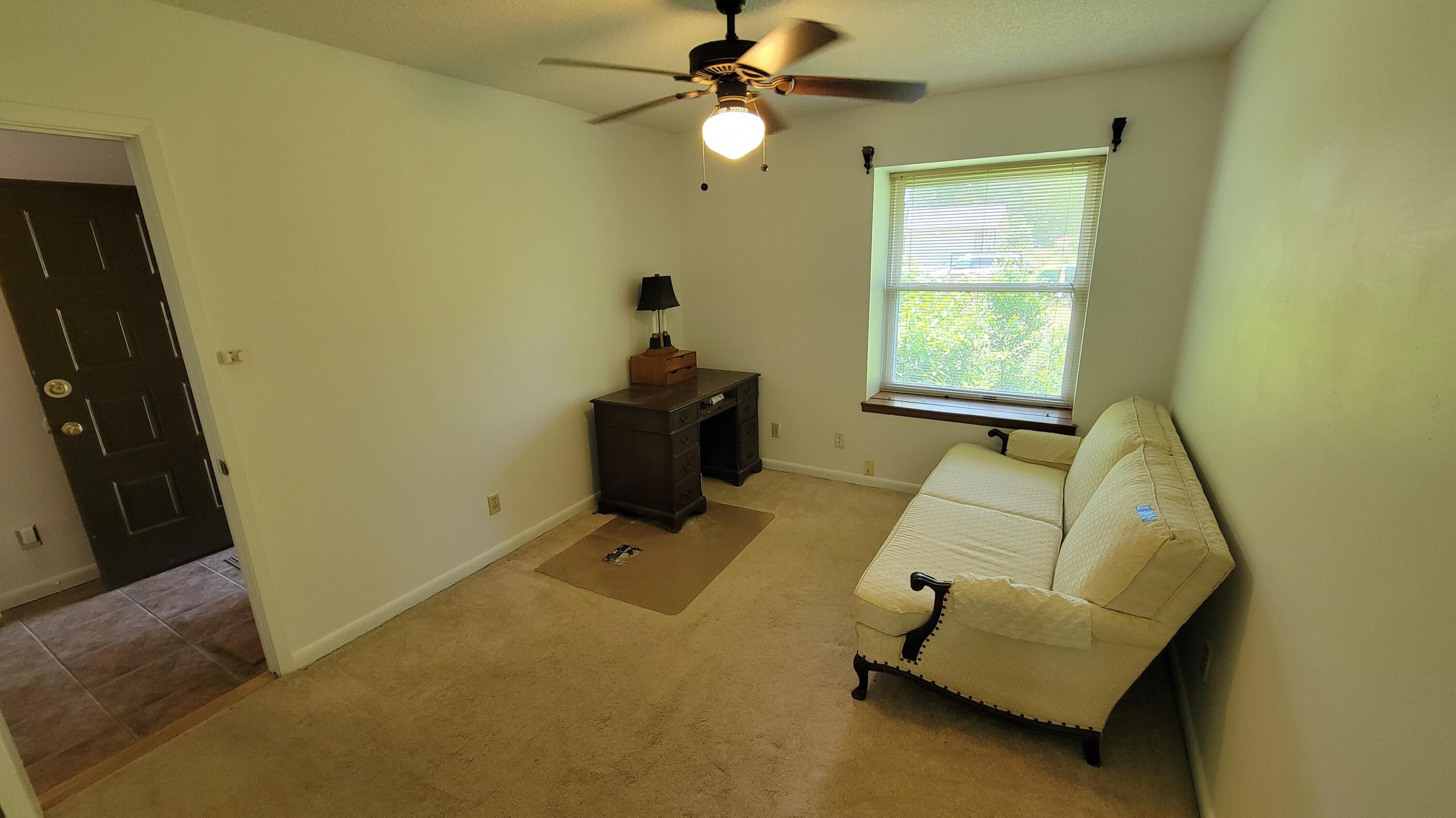 PINEWOOD ESTATES - Residential