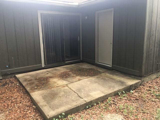 PILLAR OAKS - Residential